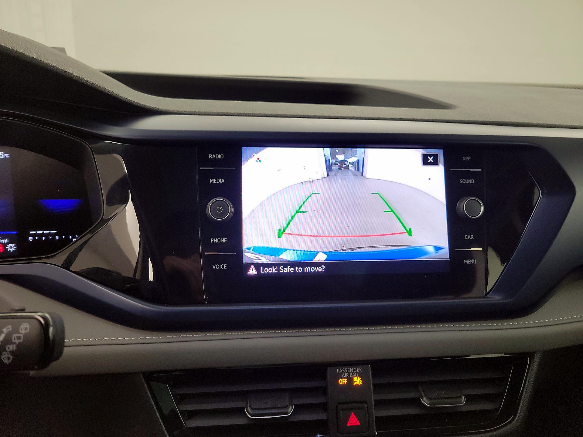 Thumbnail: 2024 Volkswagen Taos - 14