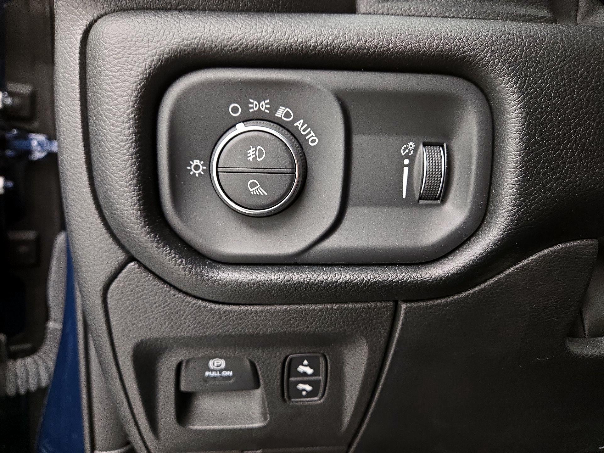 Thumbnail: 2022 RAM 1500 - 13