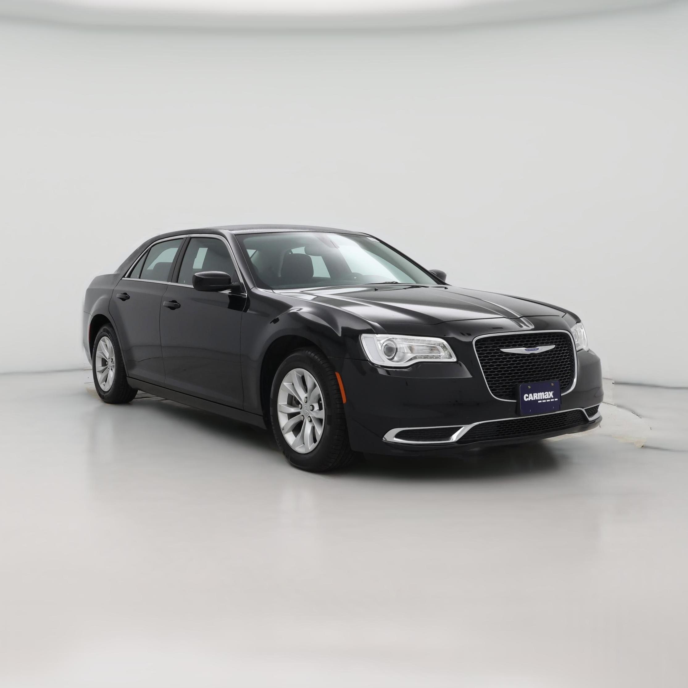 Thumbnail: 2023 Chrysler 300 - 1