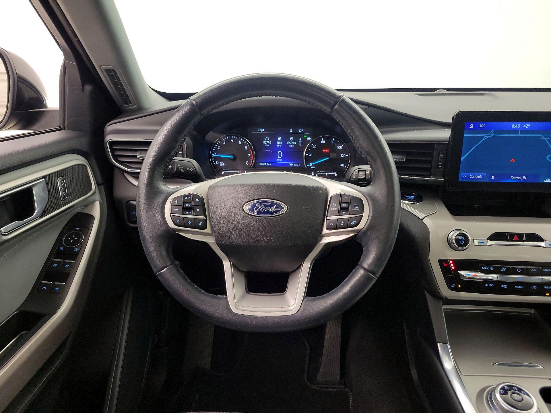 Thumbnail: 2022 Ford Explorer - 10