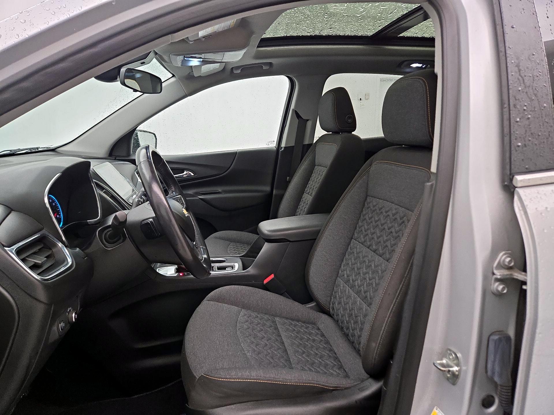 Thumbnail: 2022 Chevrolet Equinox - 11