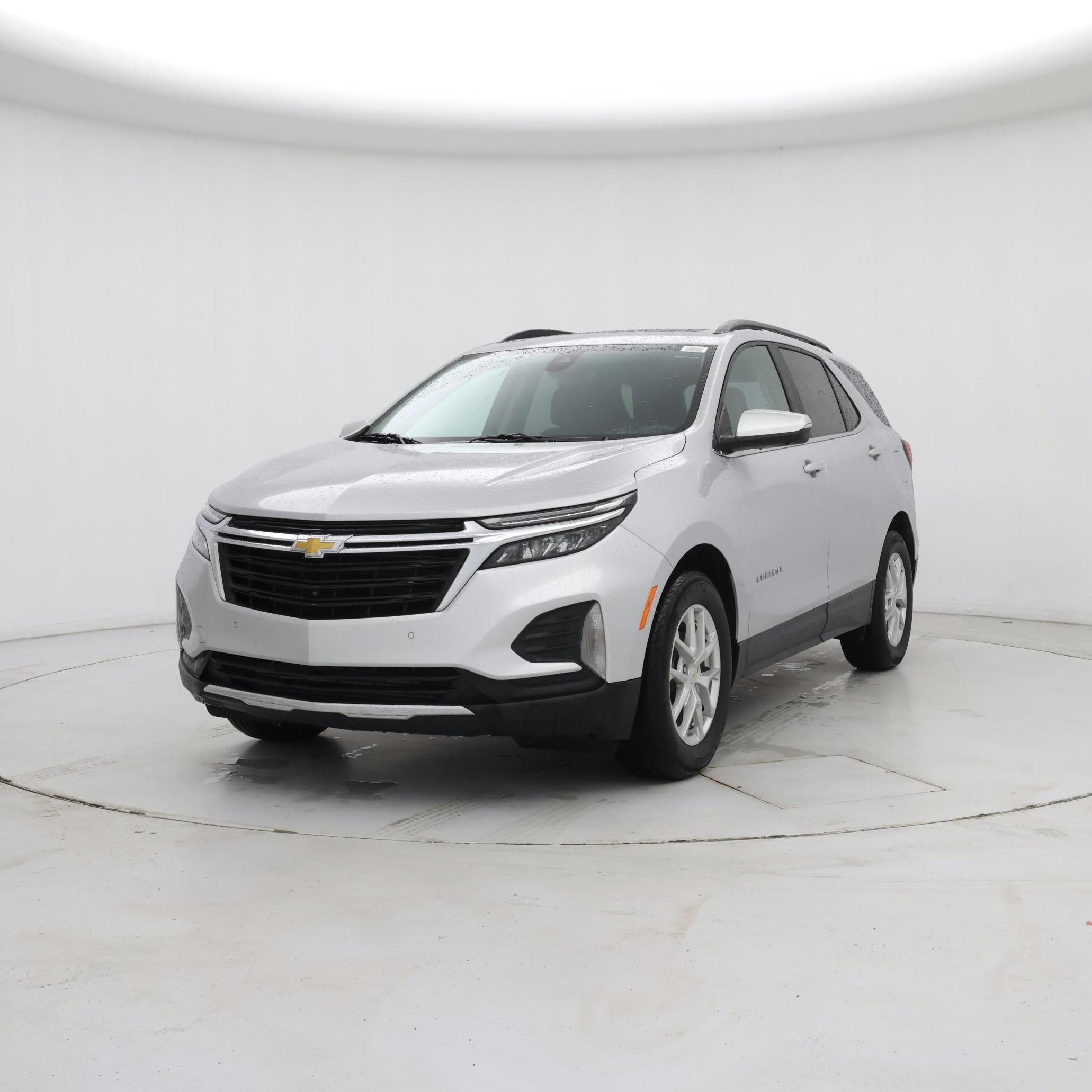 Thumbnail: 2022 Chevrolet Equinox - 4