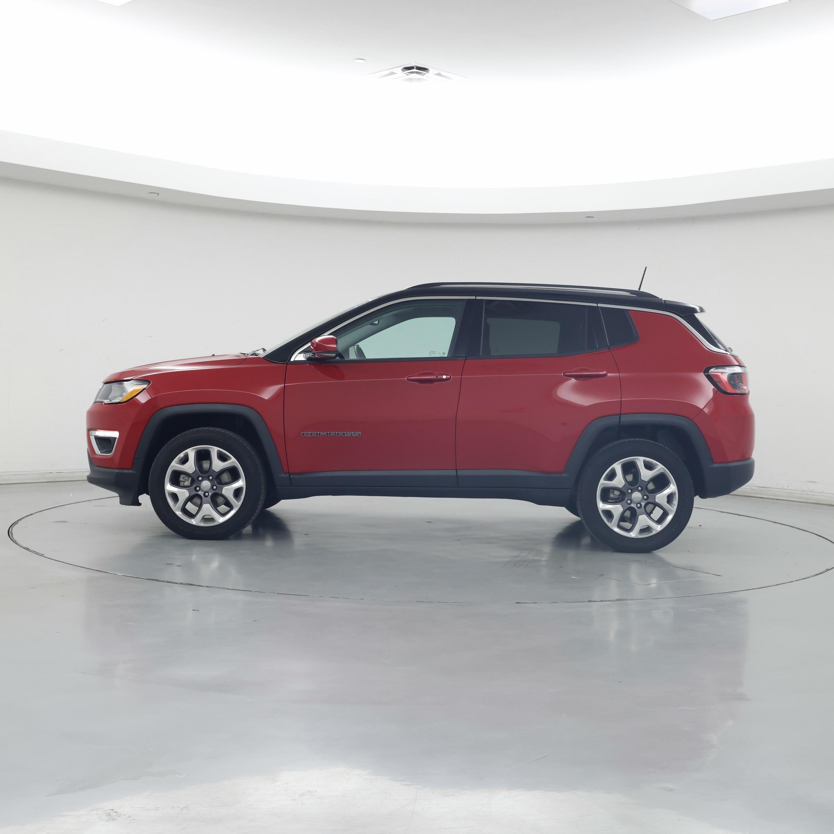 Thumbnail: 2020 Jeep Compass - 3