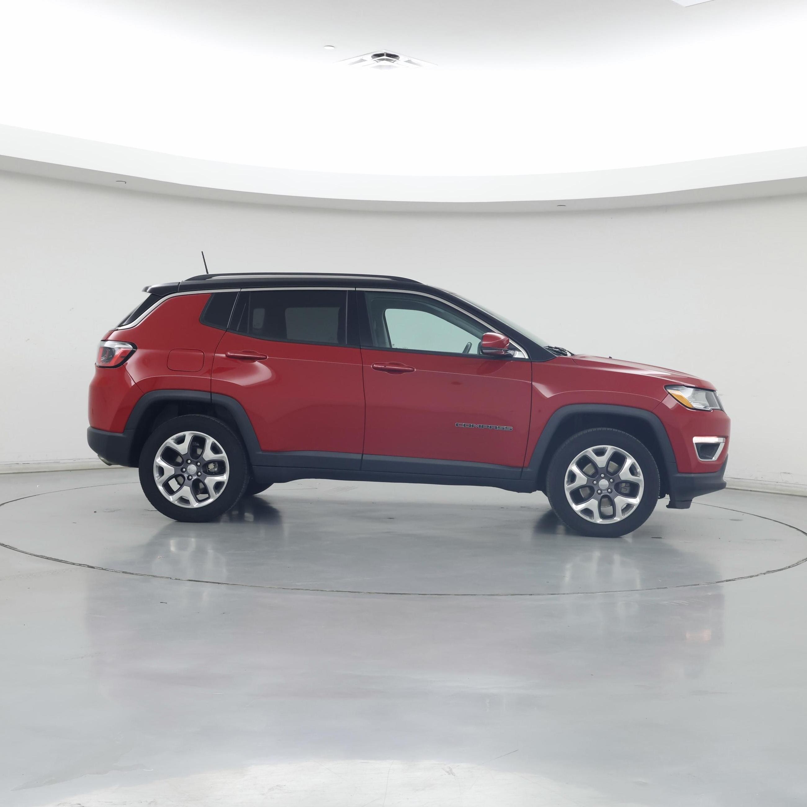Thumbnail: 2020 Jeep Compass - 7