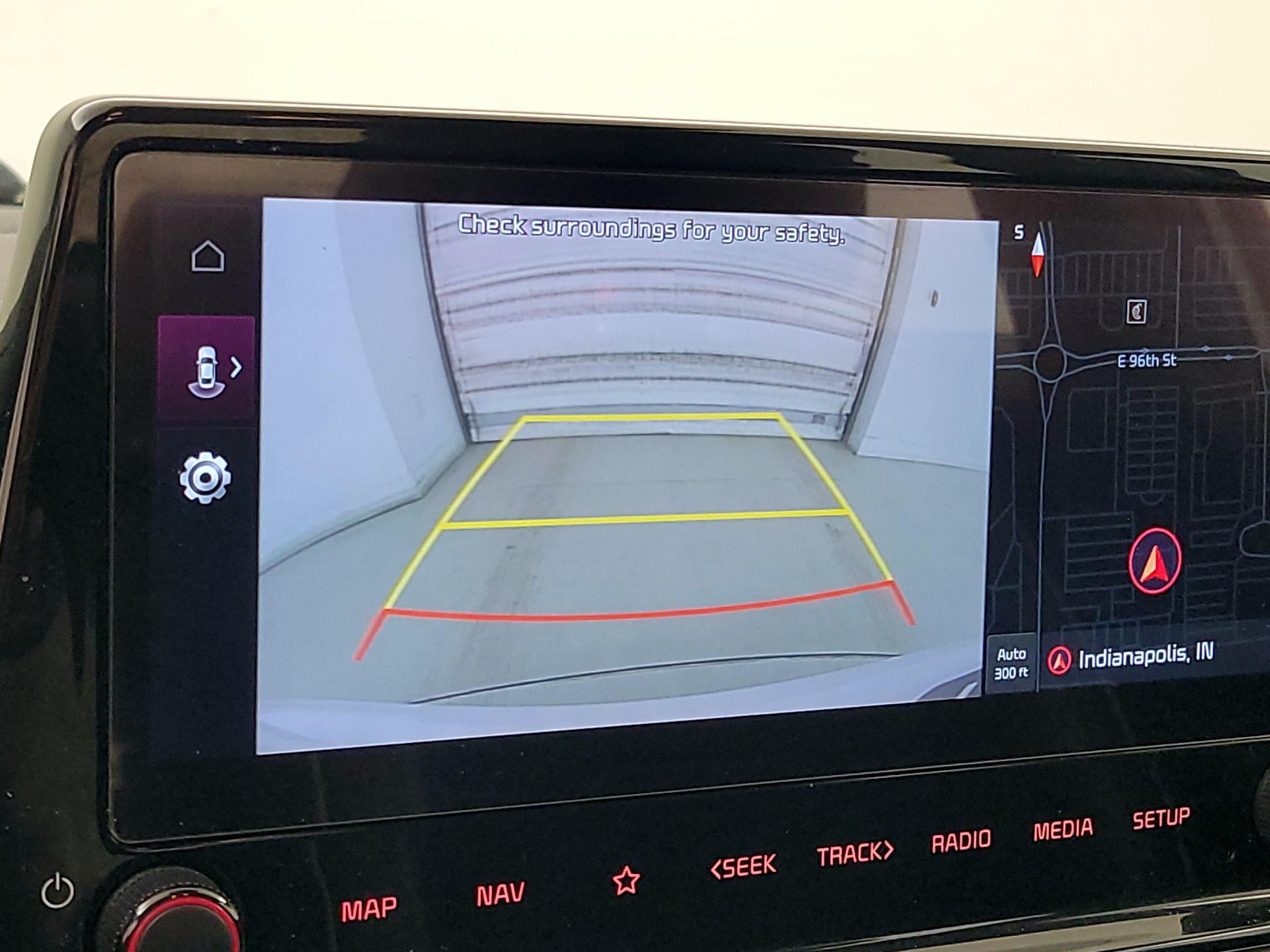 Thumbnail: 2022 Kia Forte - 15