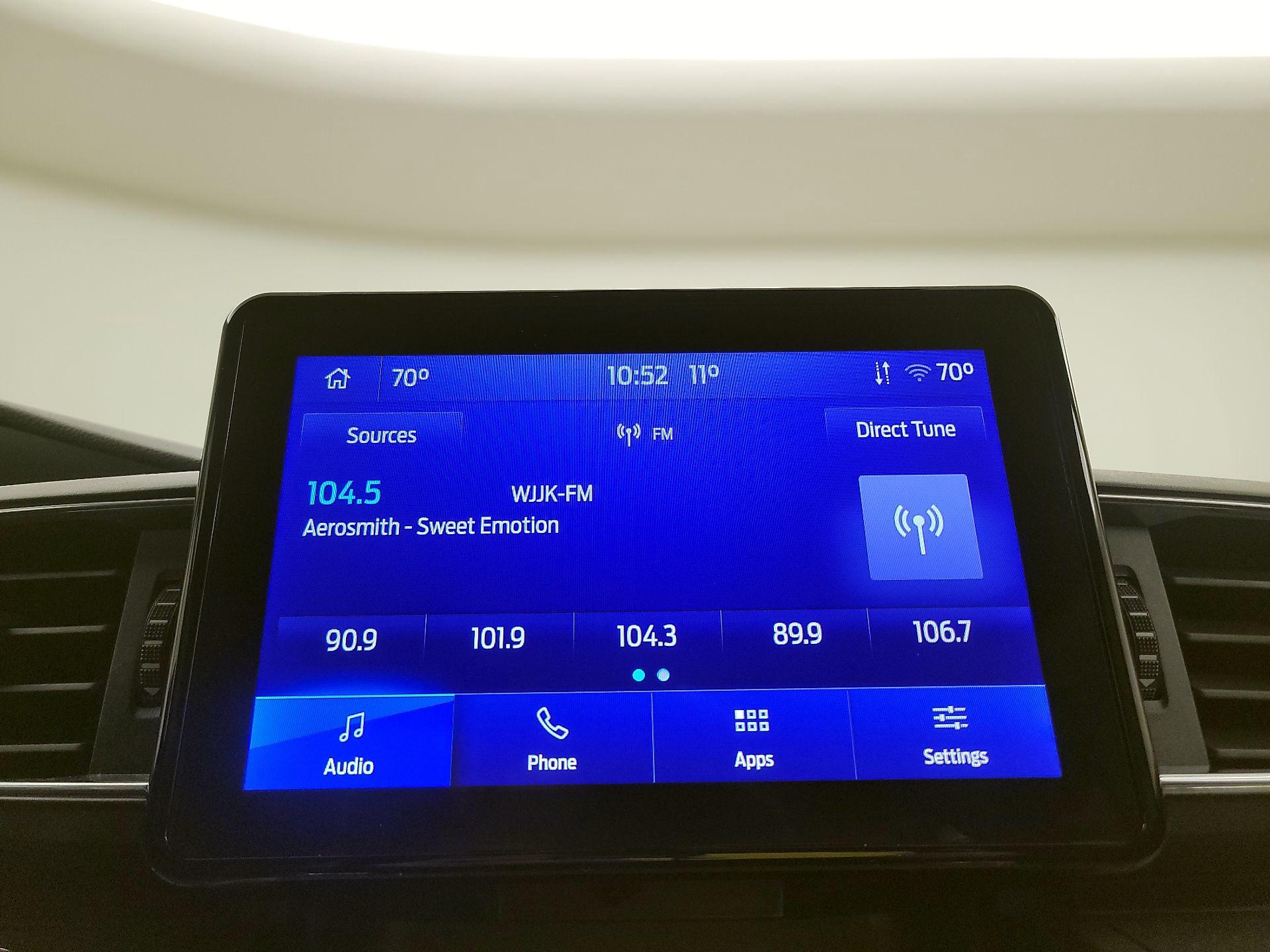 Thumbnail: 2023 Ford Explorer - 15