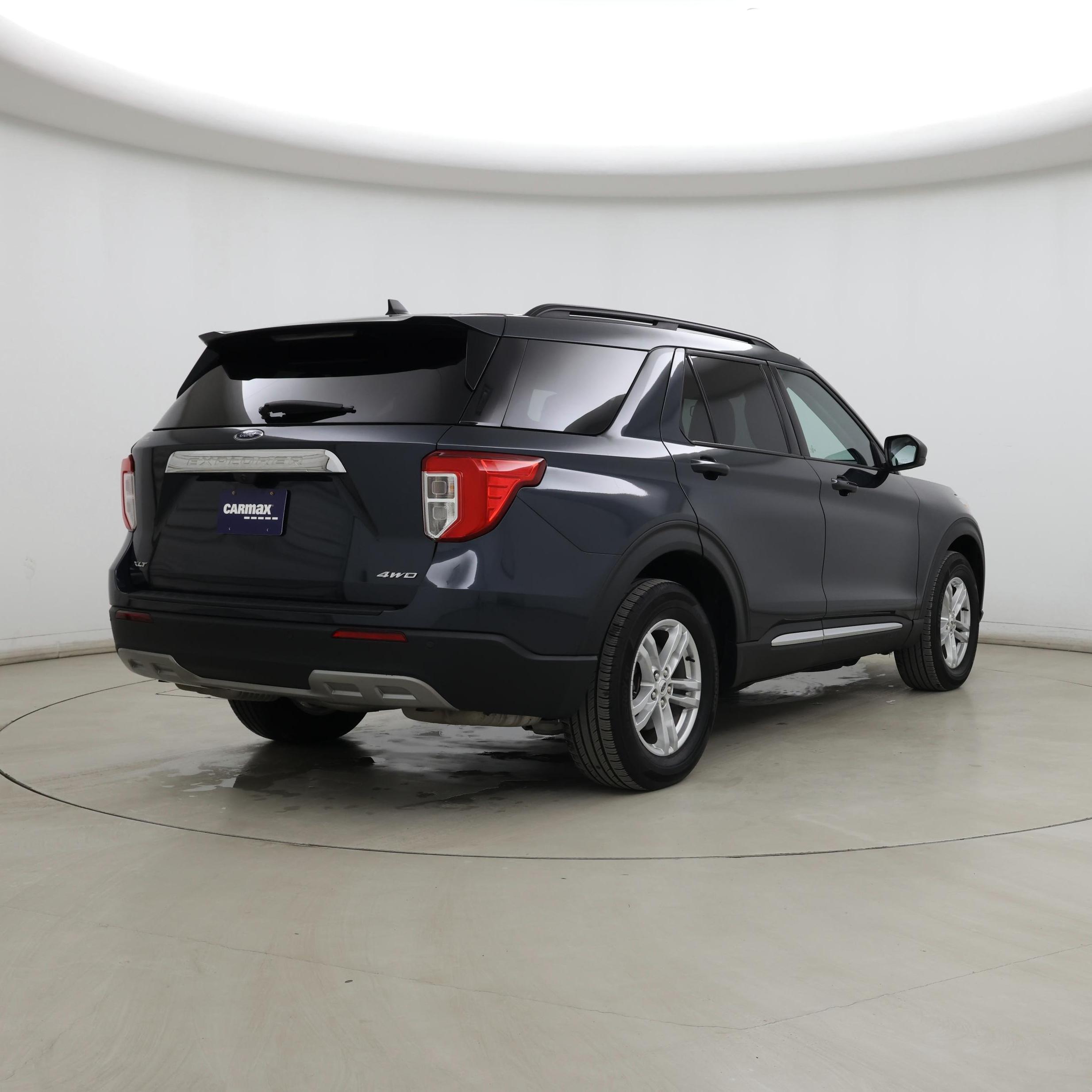 Thumbnail: 2023 Ford Explorer - 8