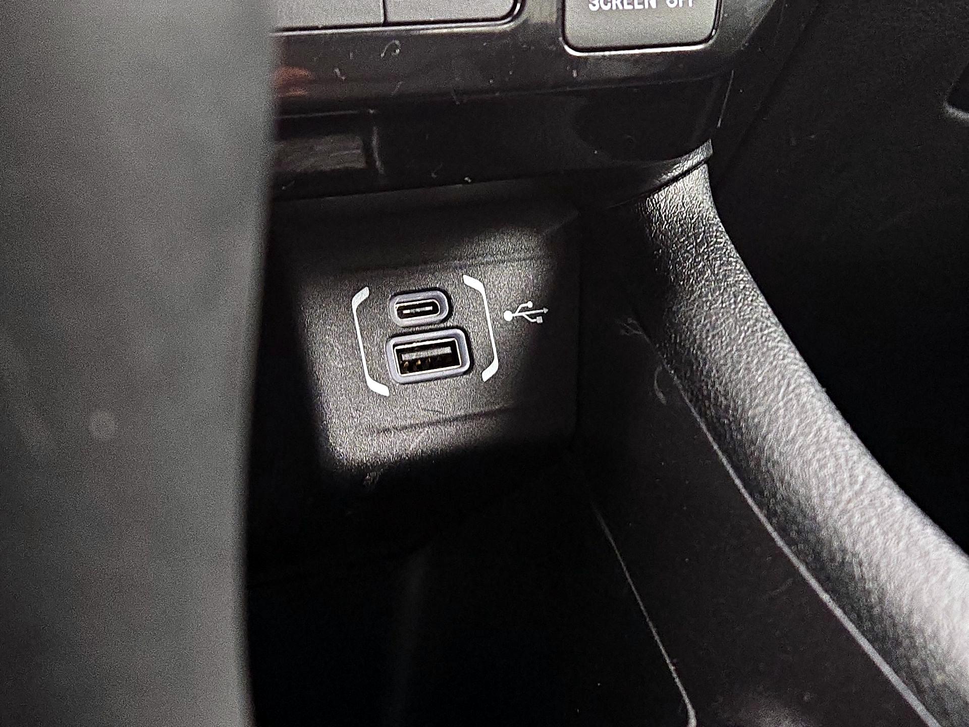 Thumbnail: 2022 Jeep Compass - 18