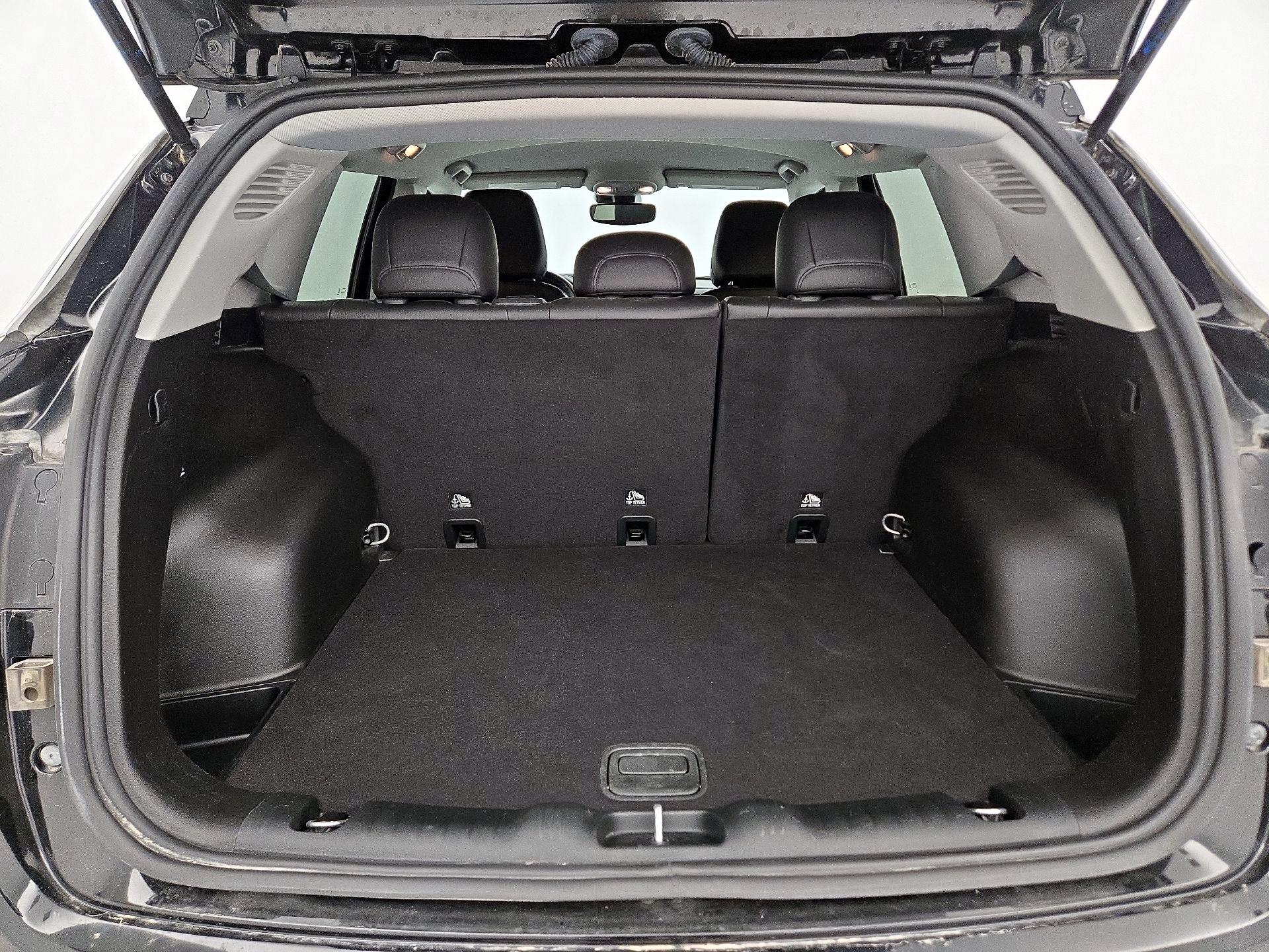 Thumbnail: 2022 Jeep Compass - 20