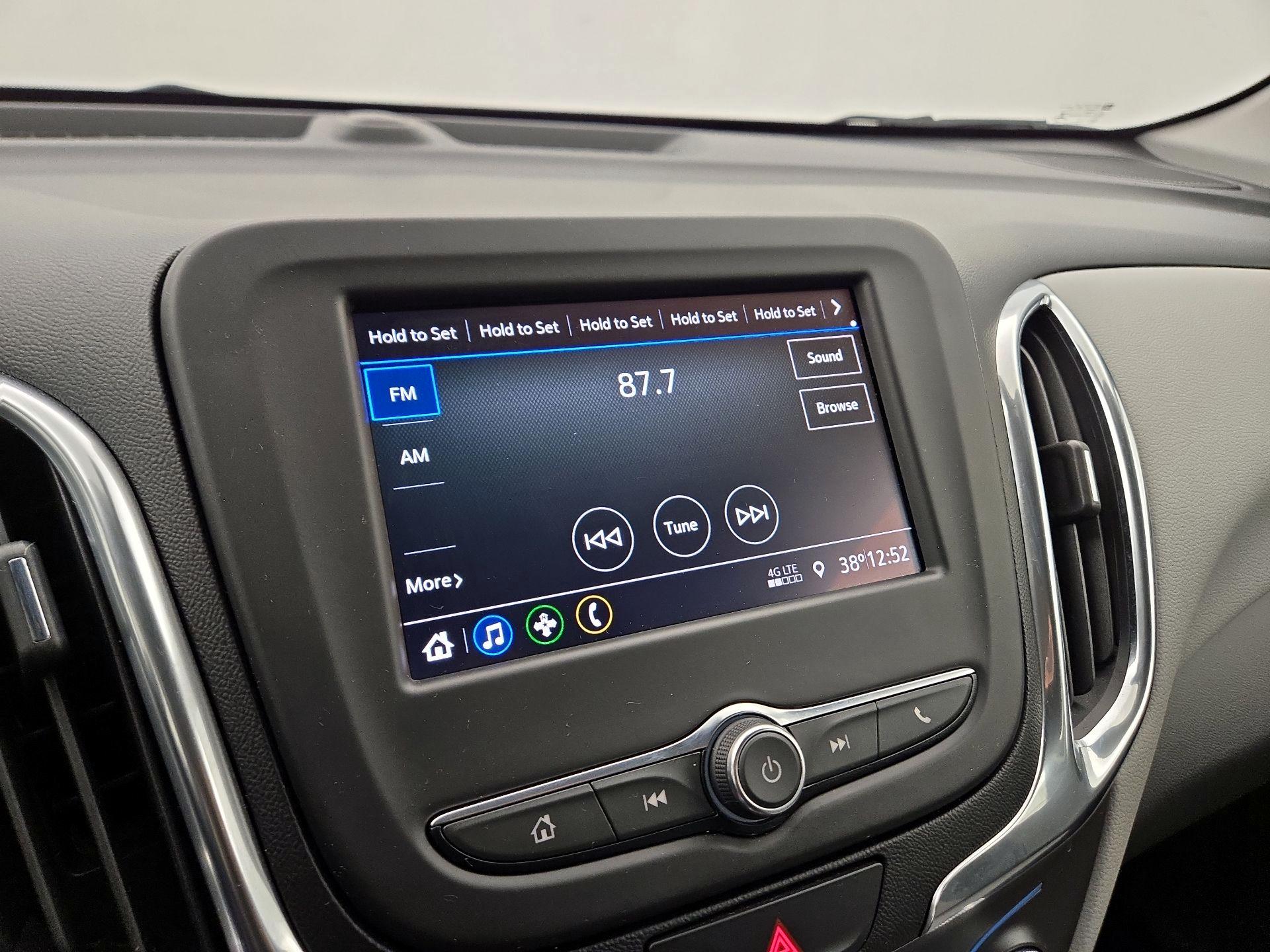 Thumbnail: 2021 Chevrolet Equinox - 15