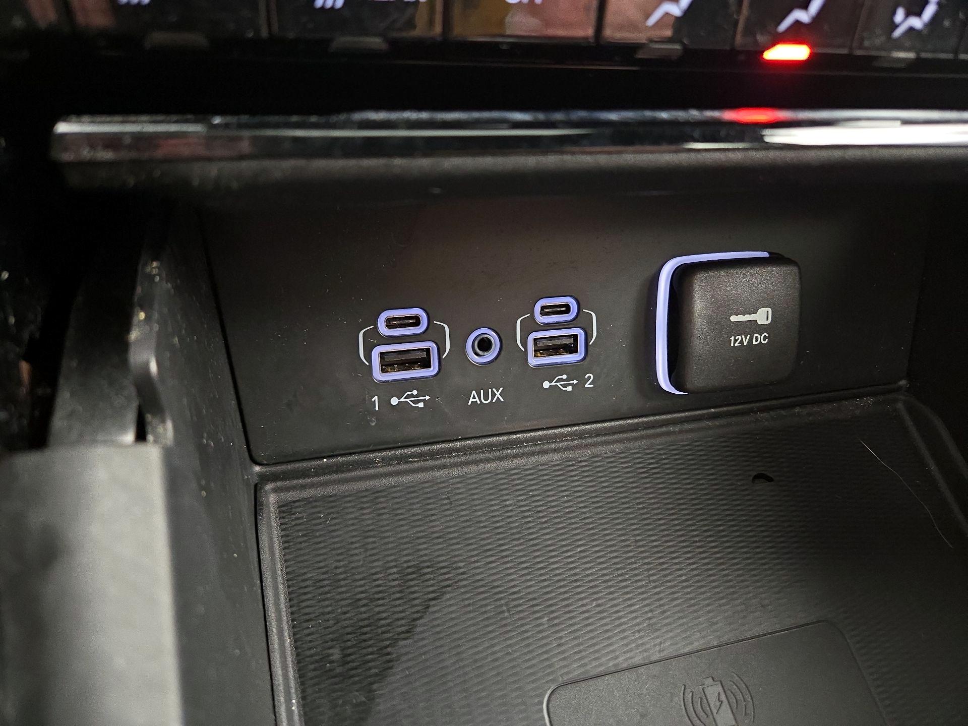 Thumbnail: 2023 Jeep Grand Cherokee - 18