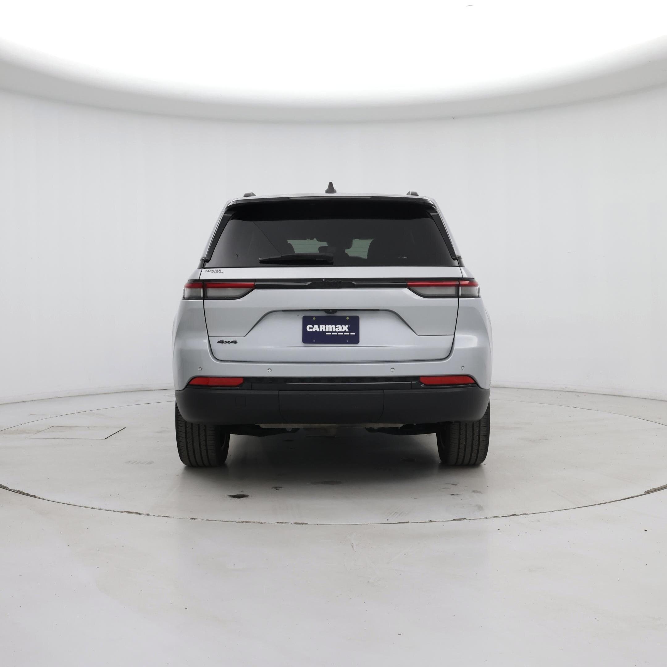 Thumbnail: 2023 Jeep Grand Cherokee - 6