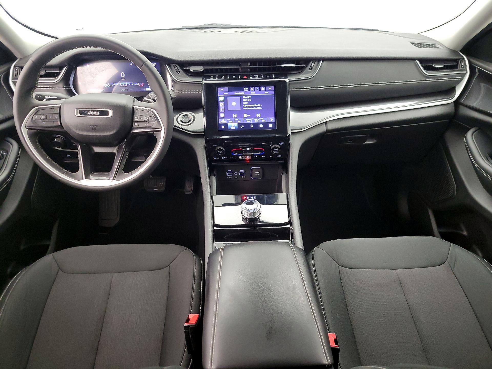 Thumbnail: 2023 Jeep Grand Cherokee - 9