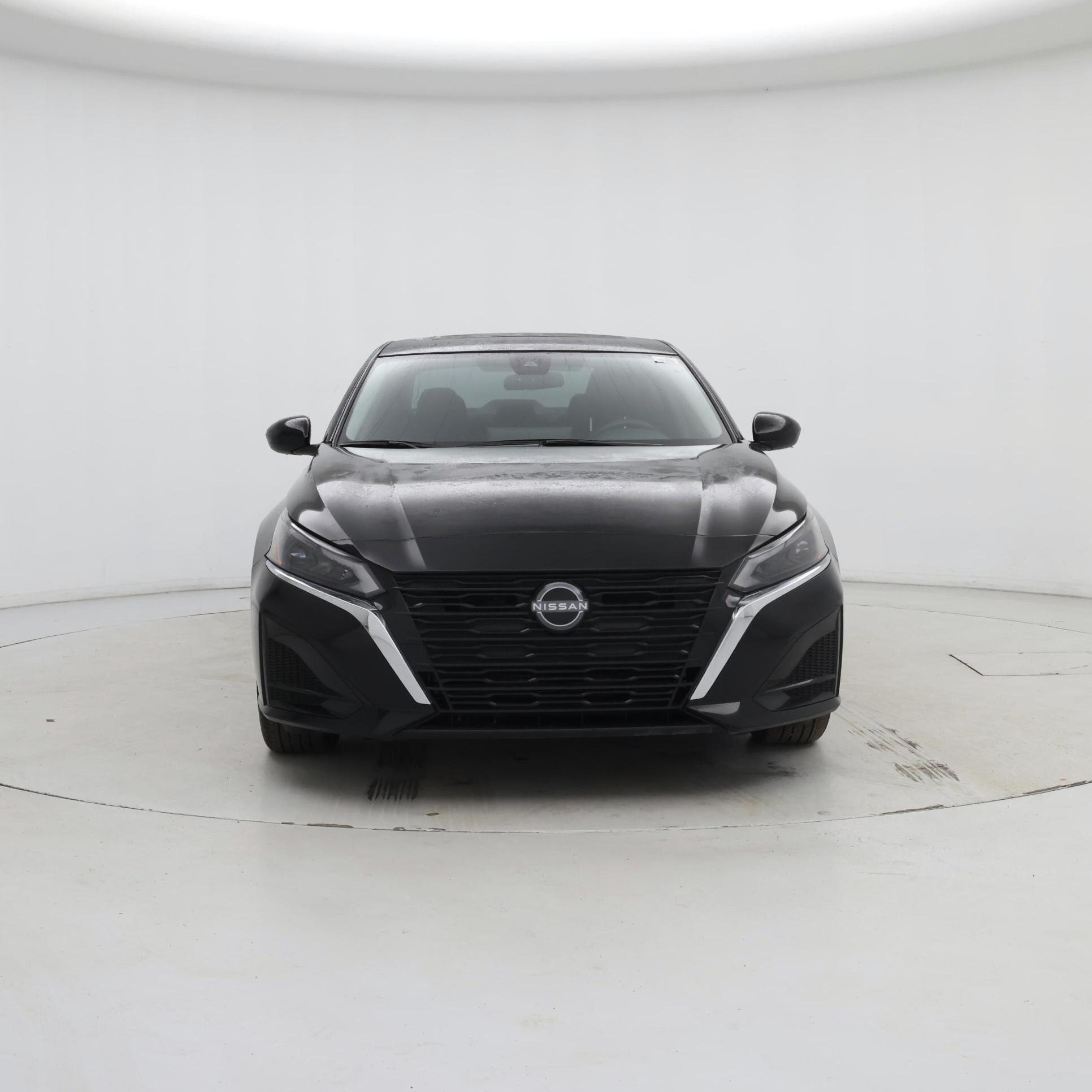 Thumbnail: 2023 Nissan Altima - 5