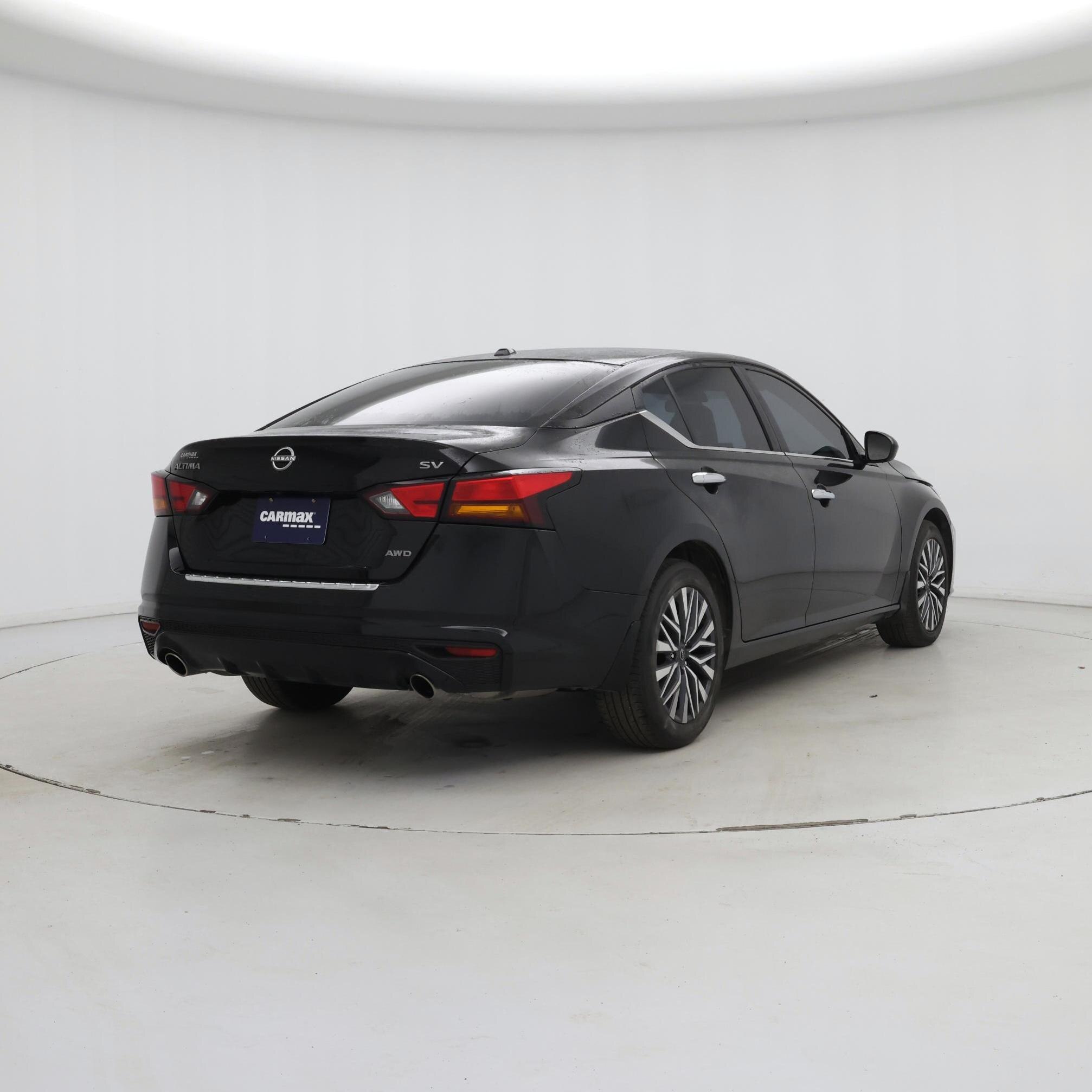 Thumbnail: 2023 Nissan Altima - 8