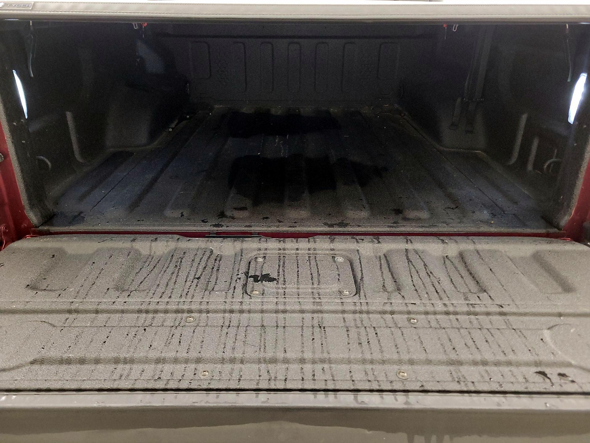 Thumbnail: 2021 Jeep Gladiator - 20