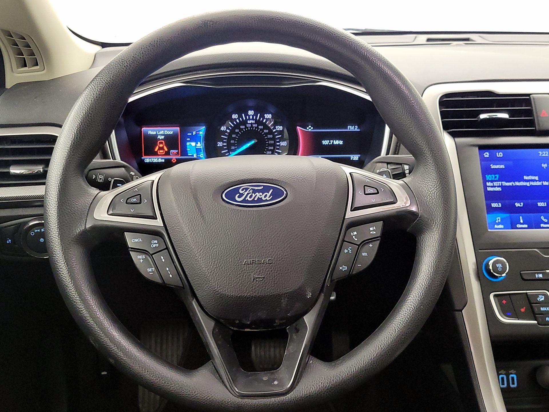 Thumbnail: 2020 Ford Fusion - 10