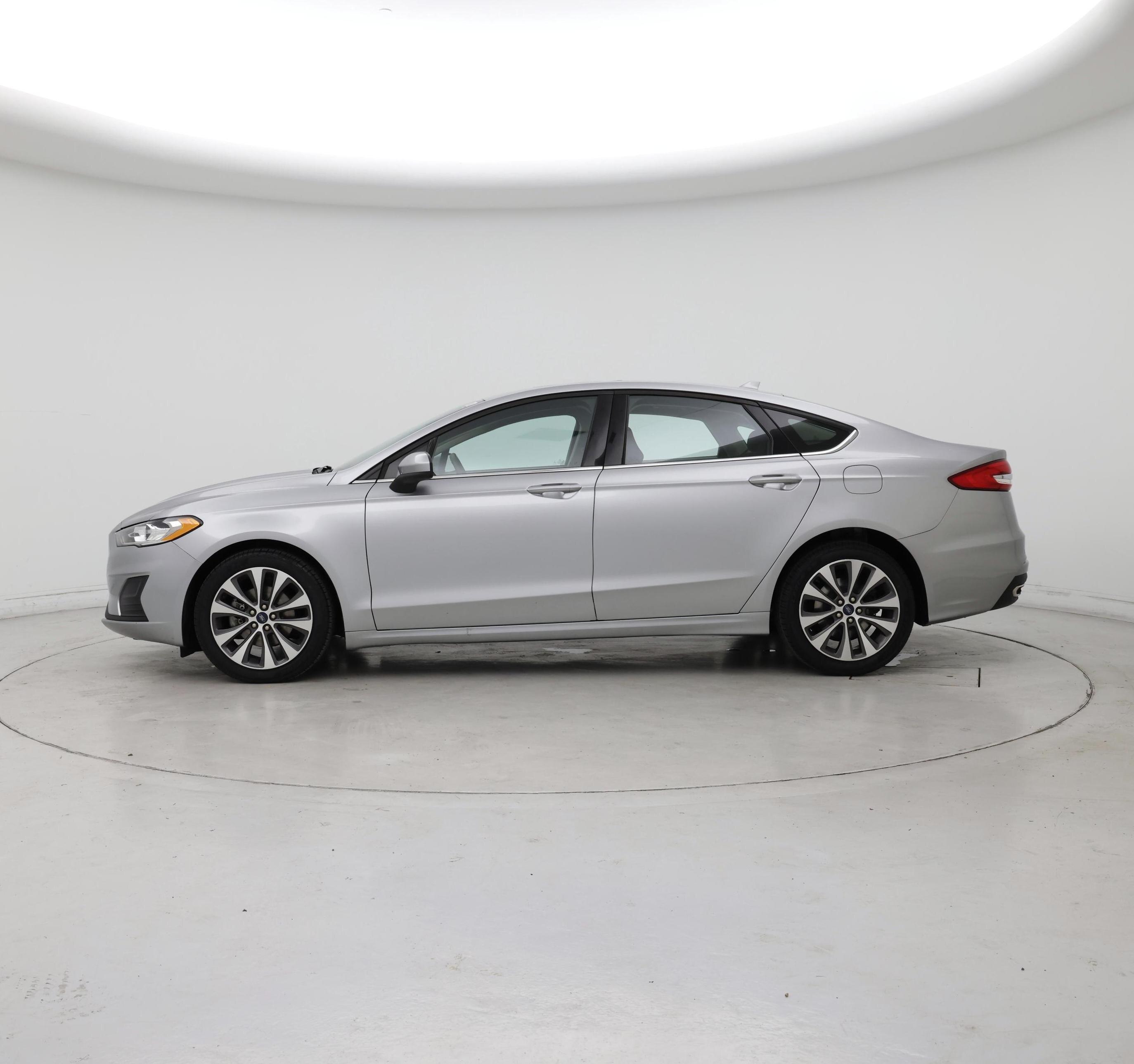 Thumbnail: 2020 Ford Fusion - 3