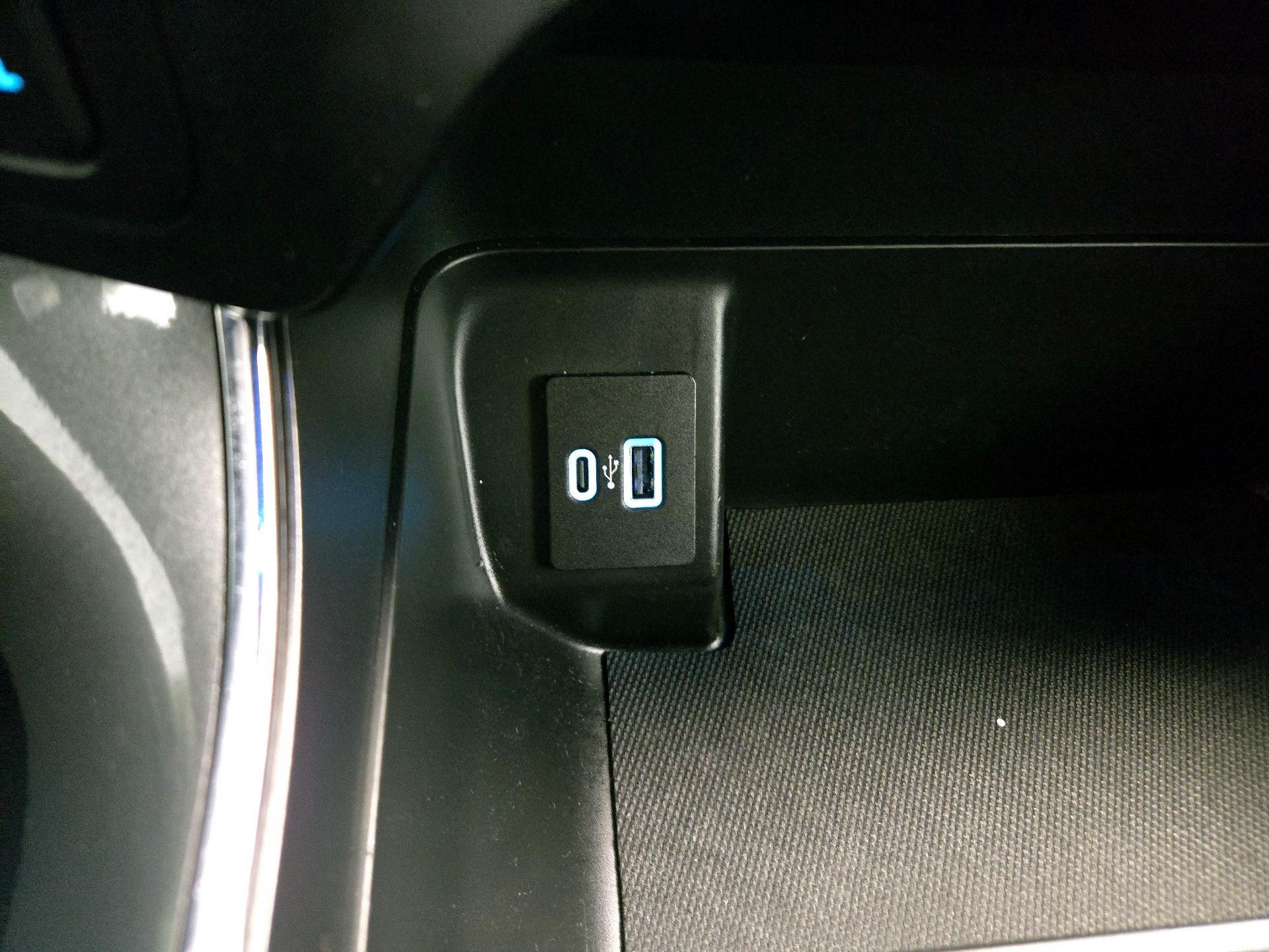 Thumbnail: 2023 Ford F-150 - 19