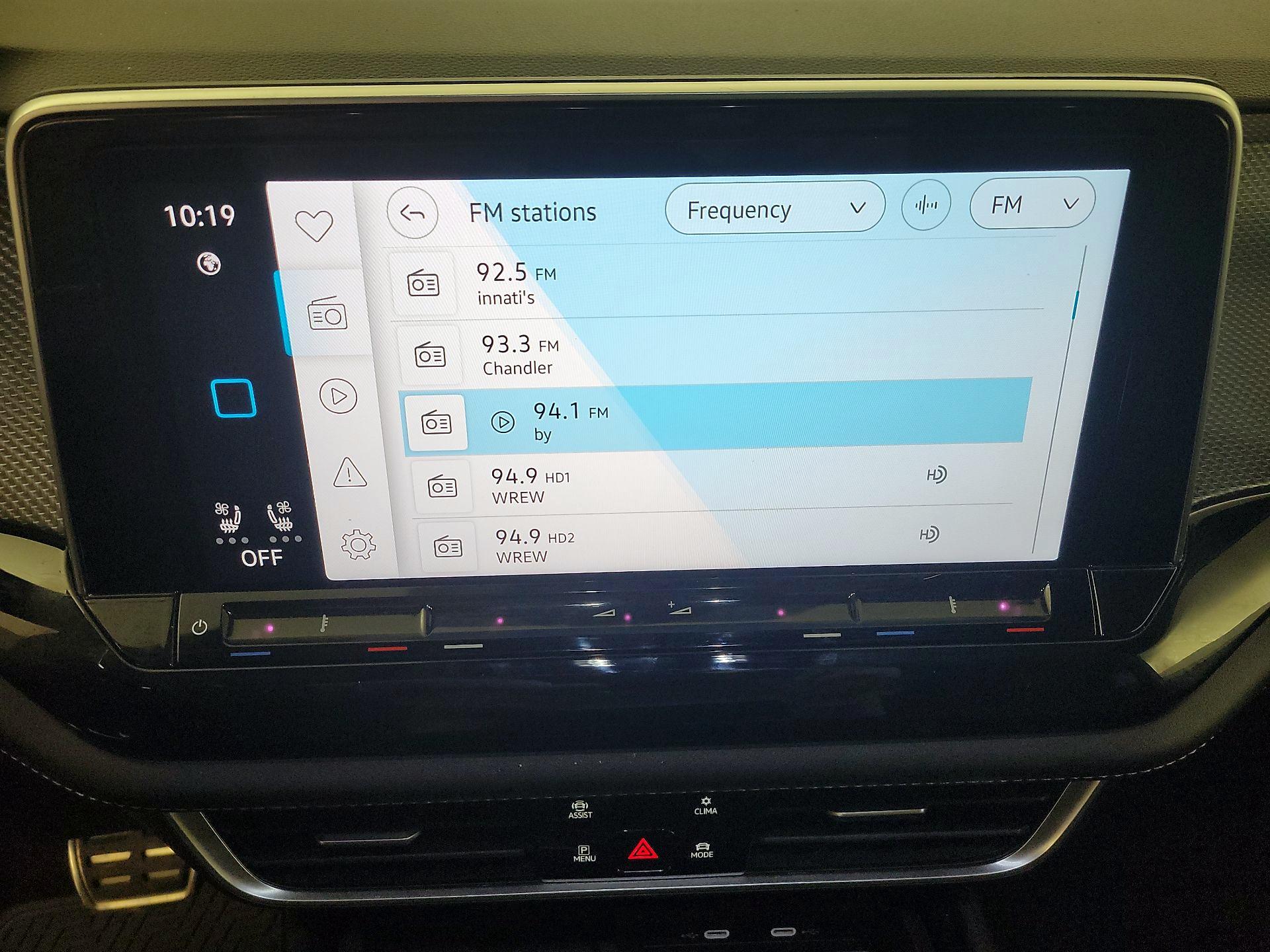 Thumbnail: 2024 Volkswagen Atlas - 16