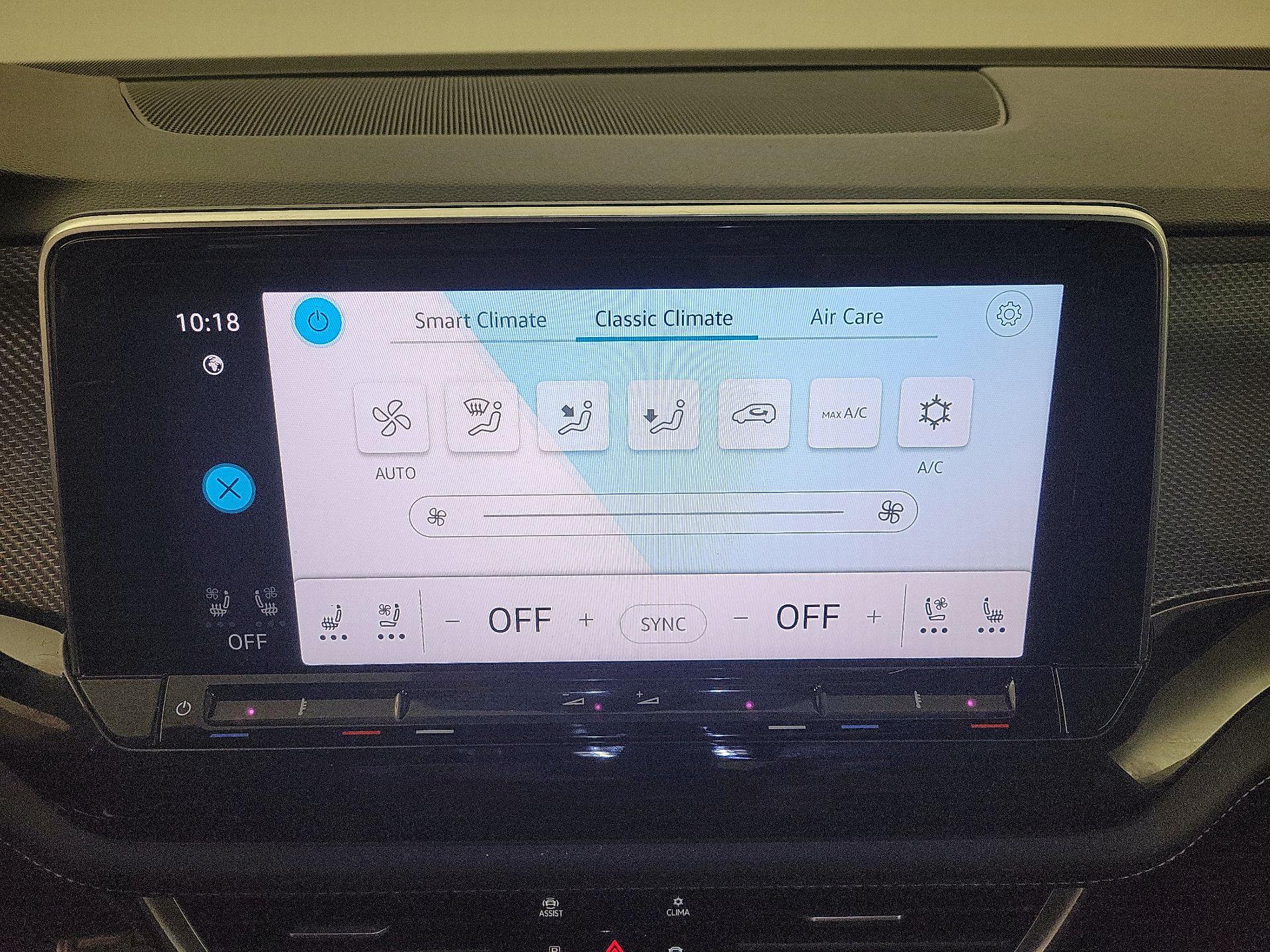 Thumbnail: 2024 Volkswagen Atlas - 17