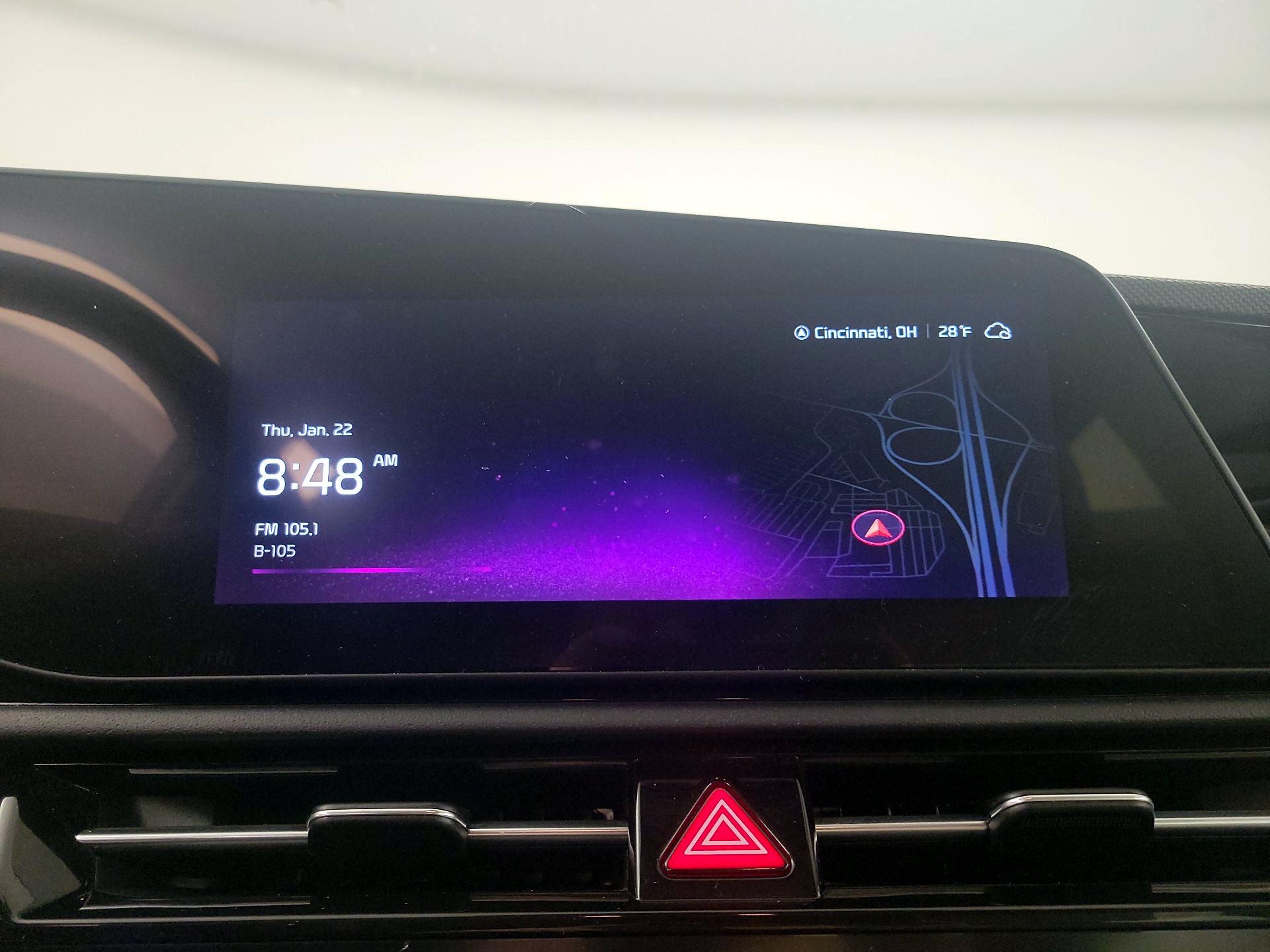 Thumbnail: 2023 Kia Niro - 16