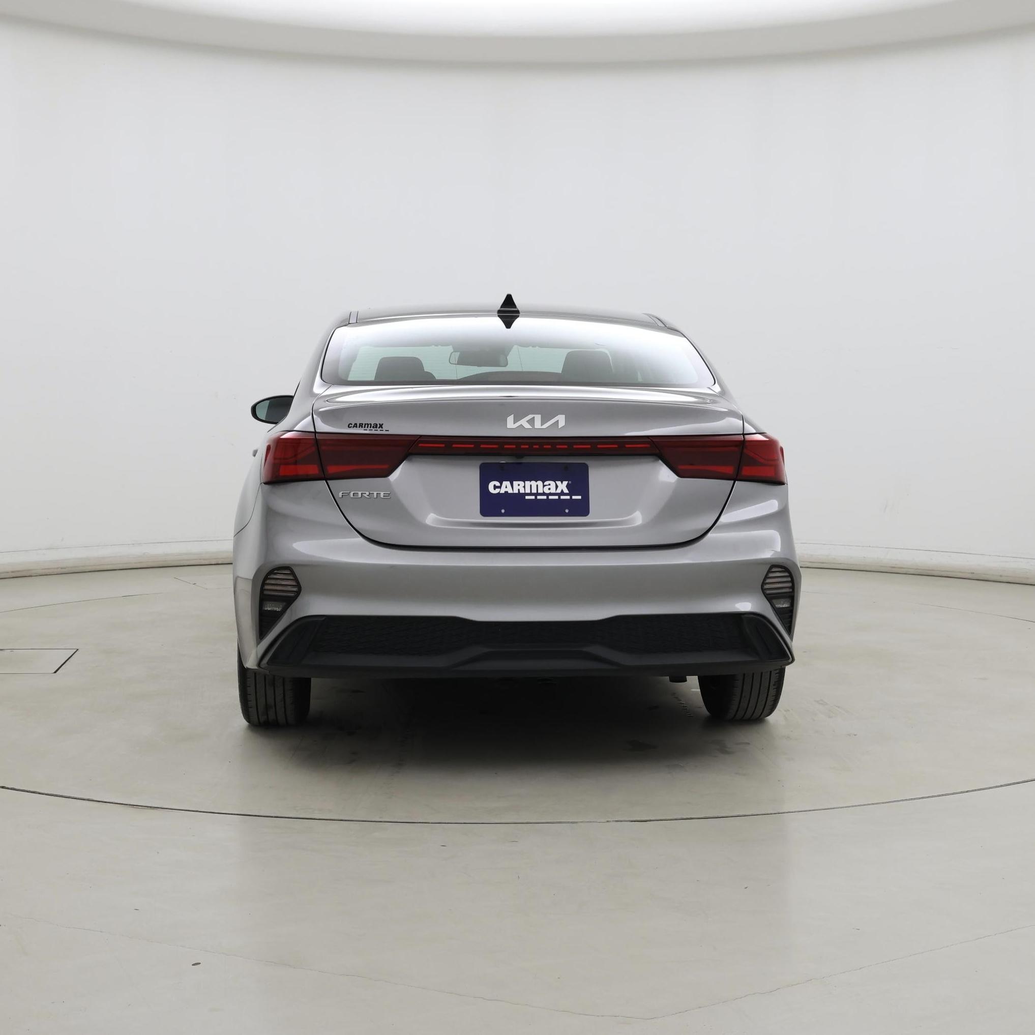 Thumbnail: 2024 Kia Forte - 6
