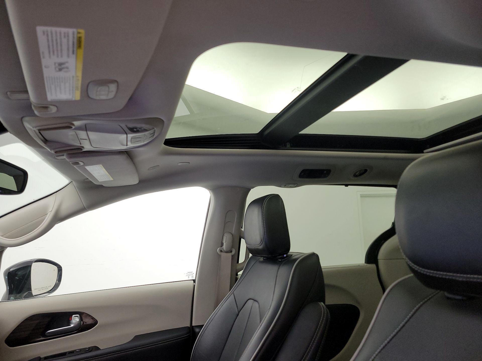 Thumbnail: 2024 Chrysler Pacifica - 20