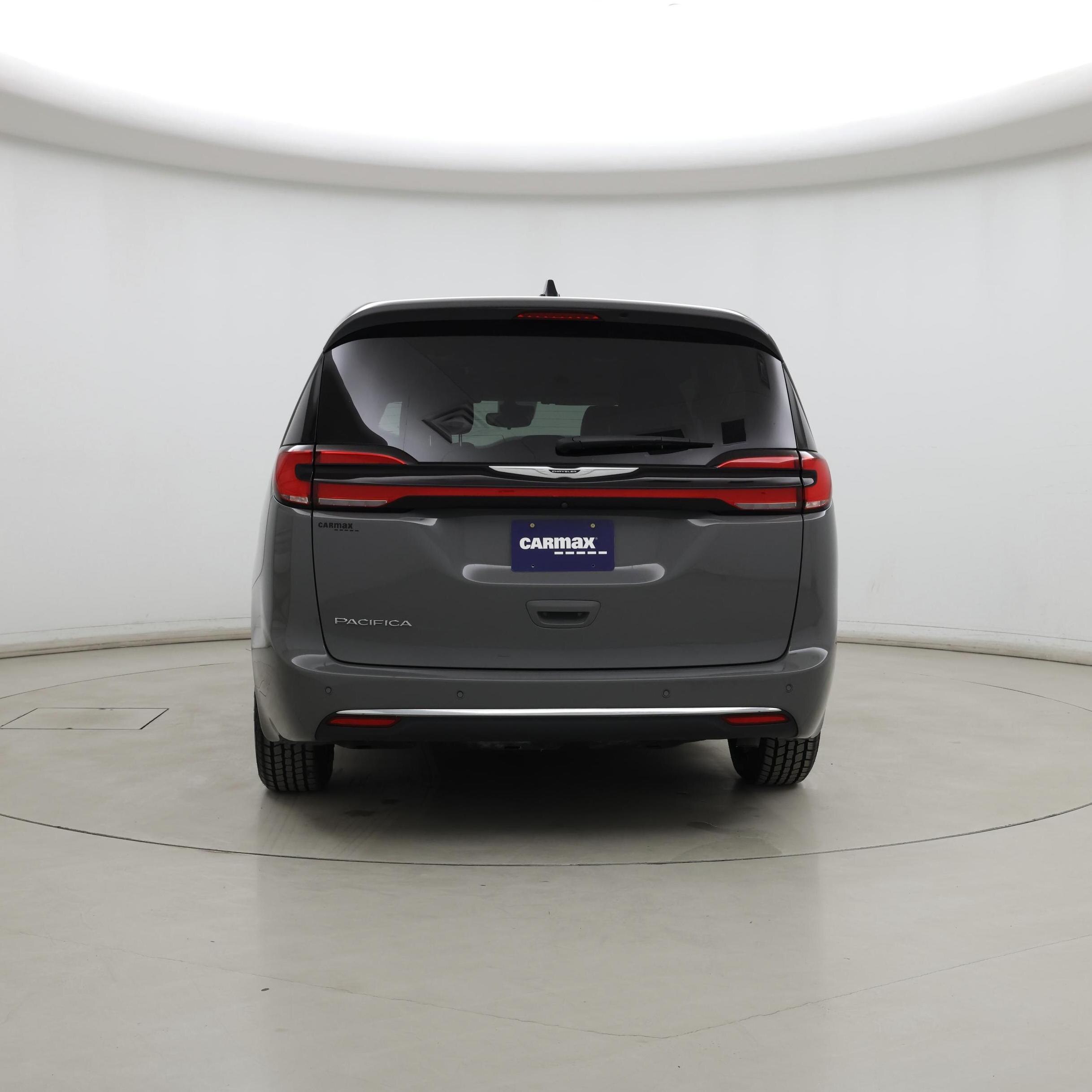 Thumbnail: 2023 Chrysler Pacifica - 6