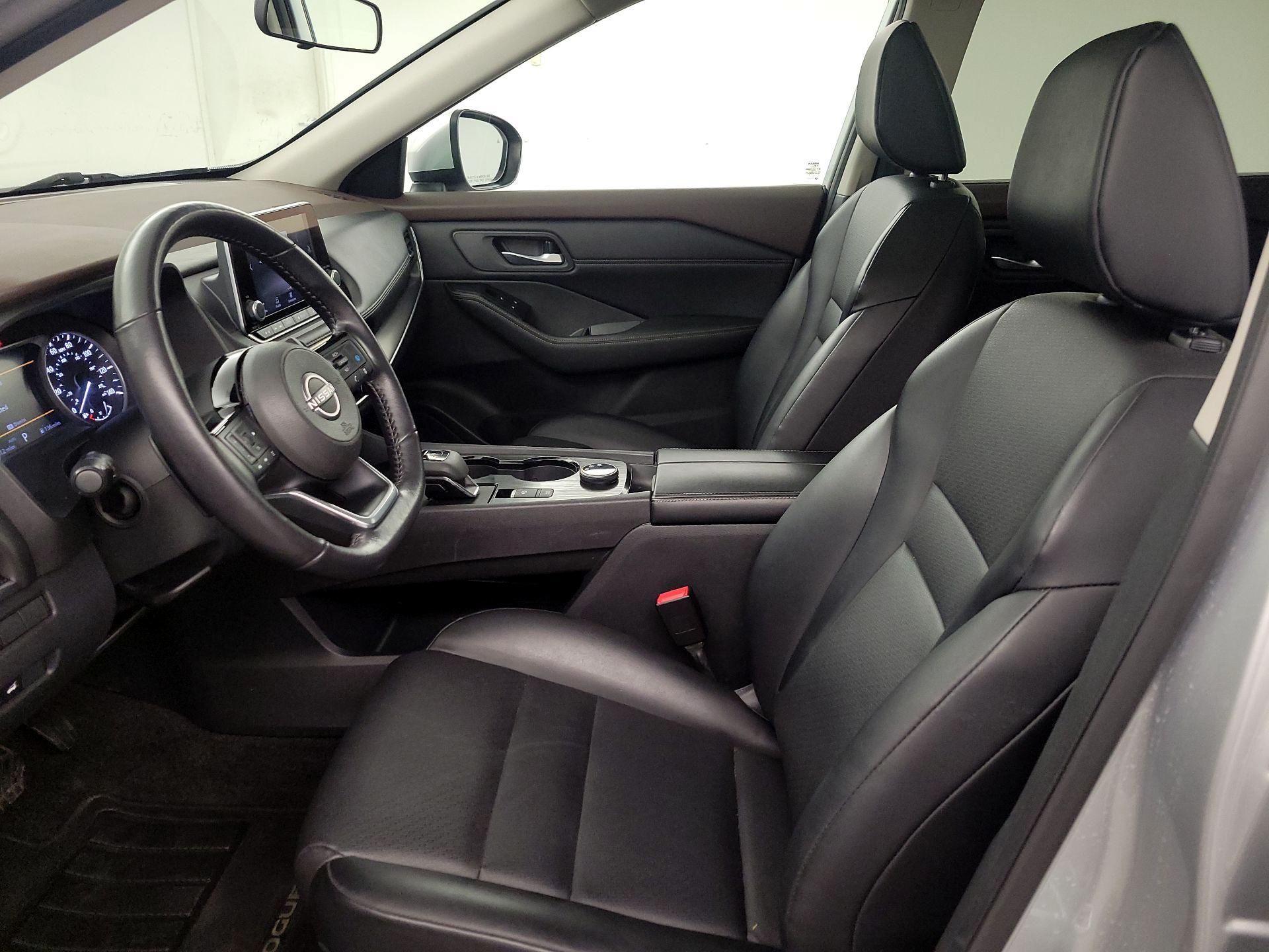 Thumbnail: 2023 Nissan Rogue - 11