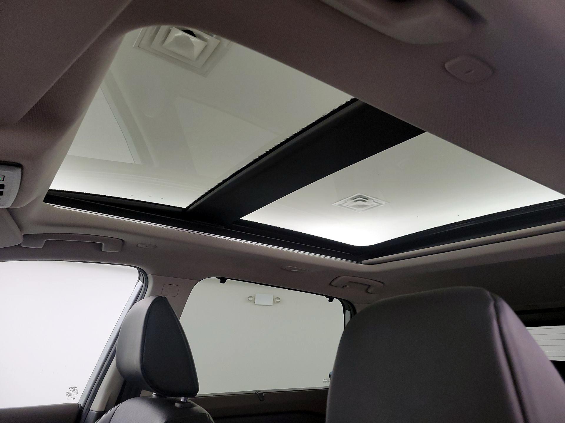 Thumbnail: 2023 Nissan Rogue - 19