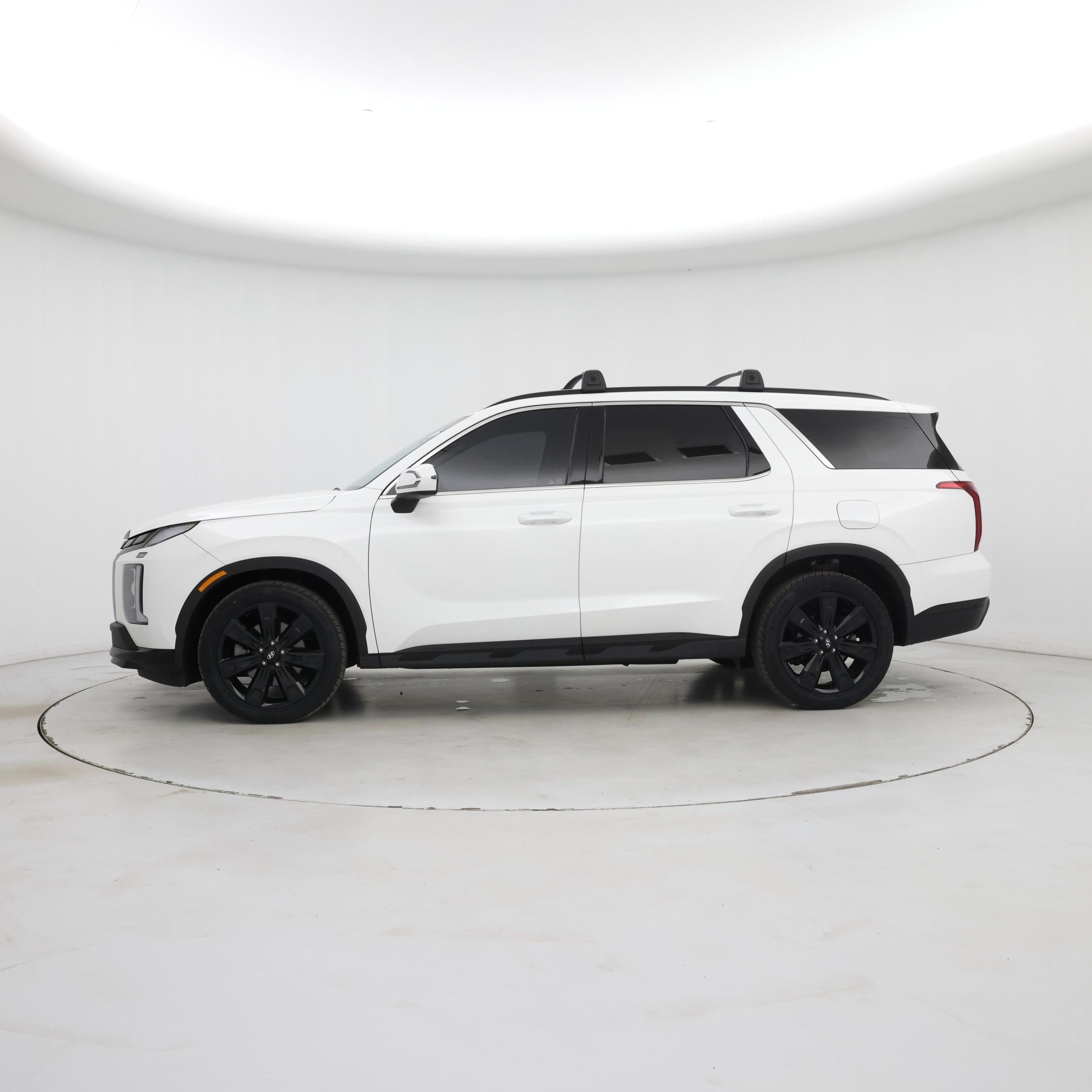 Thumbnail: 2023 Hyundai Palisade - 3