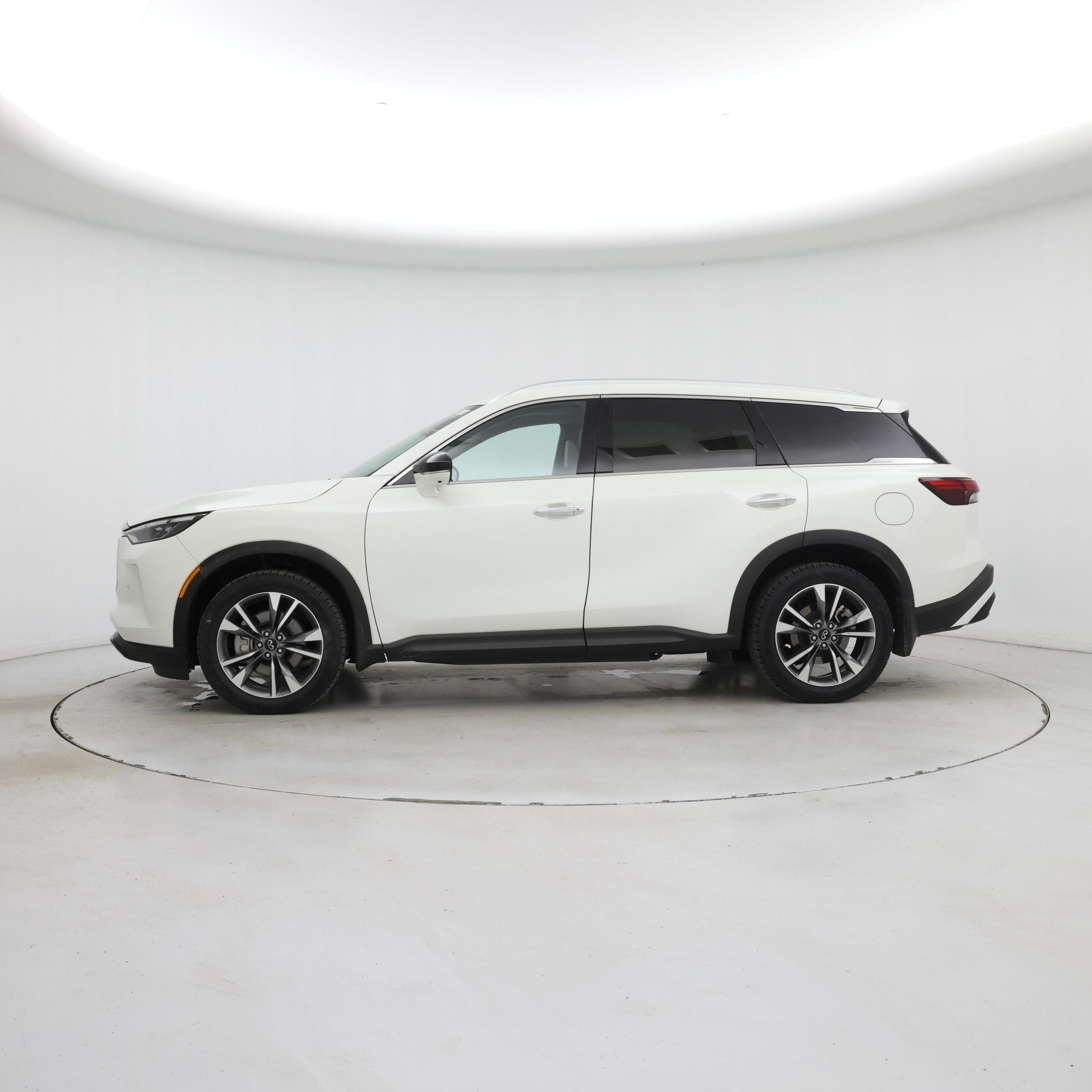 Thumbnail: 2023 INFINITI QX60 - 3