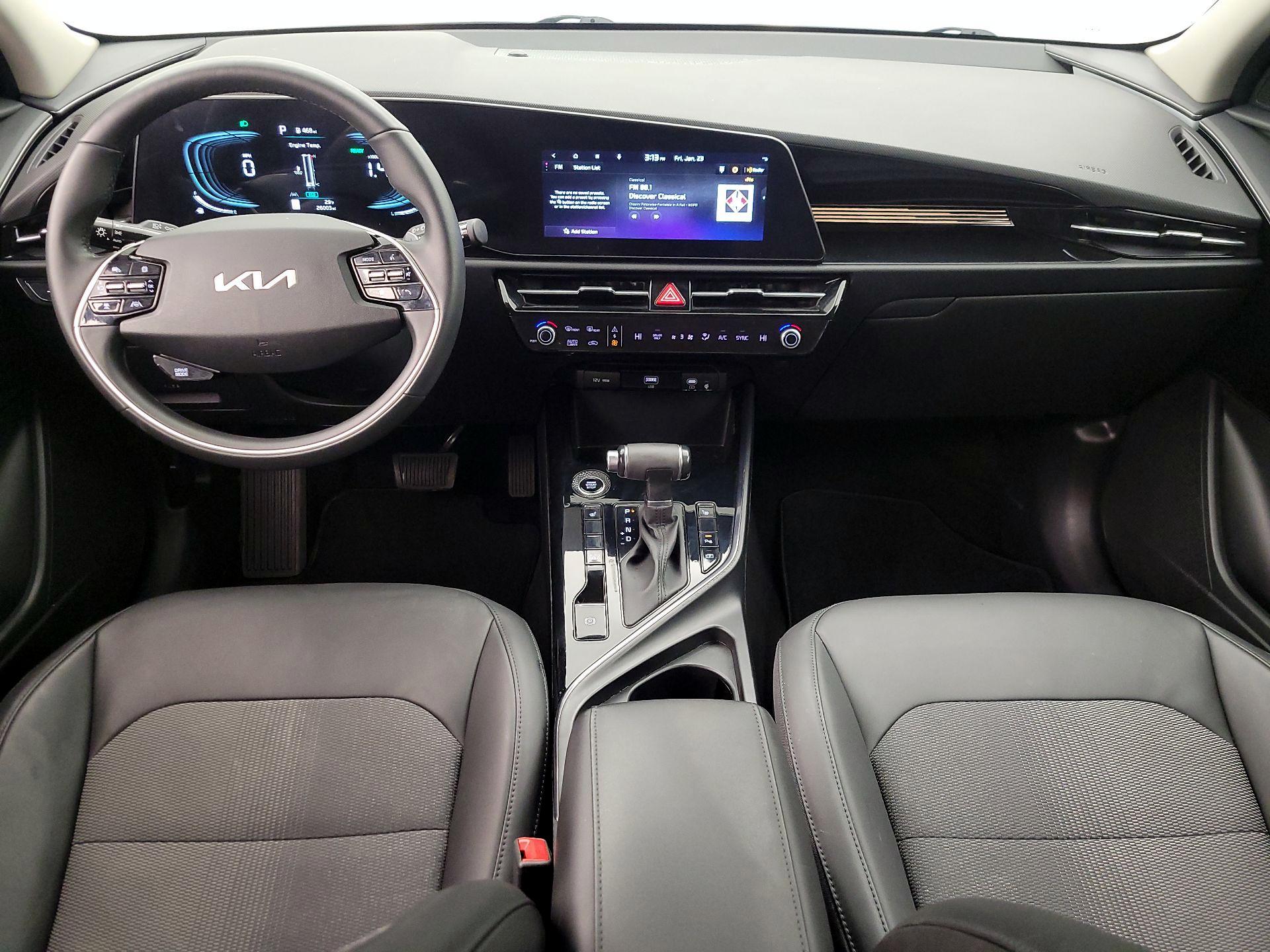 Thumbnail: 2023 Kia Niro - 9