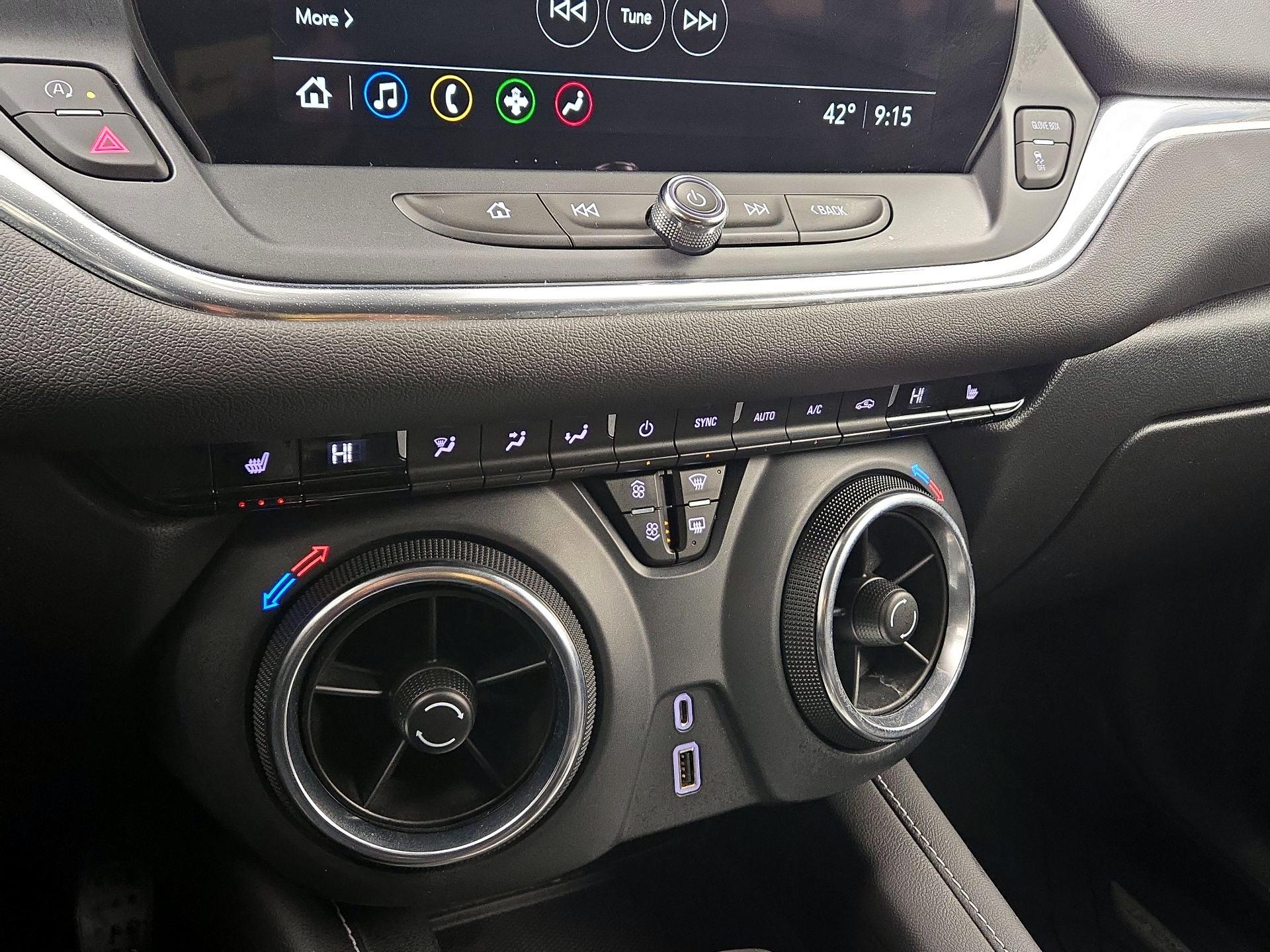 Thumbnail: 2023 Chevrolet Blazer - 16