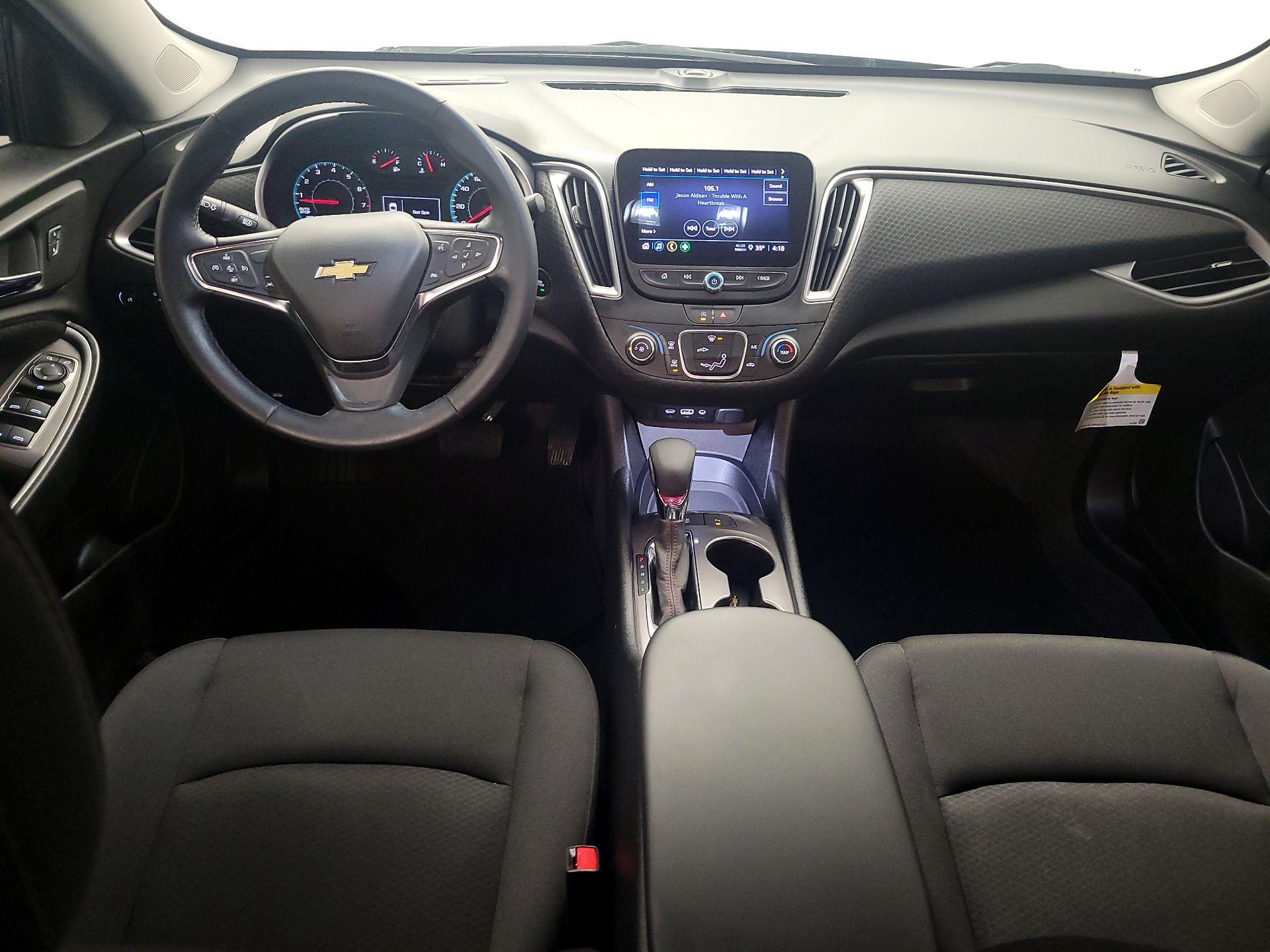 Thumbnail: 2024 Chevrolet Malibu - 9