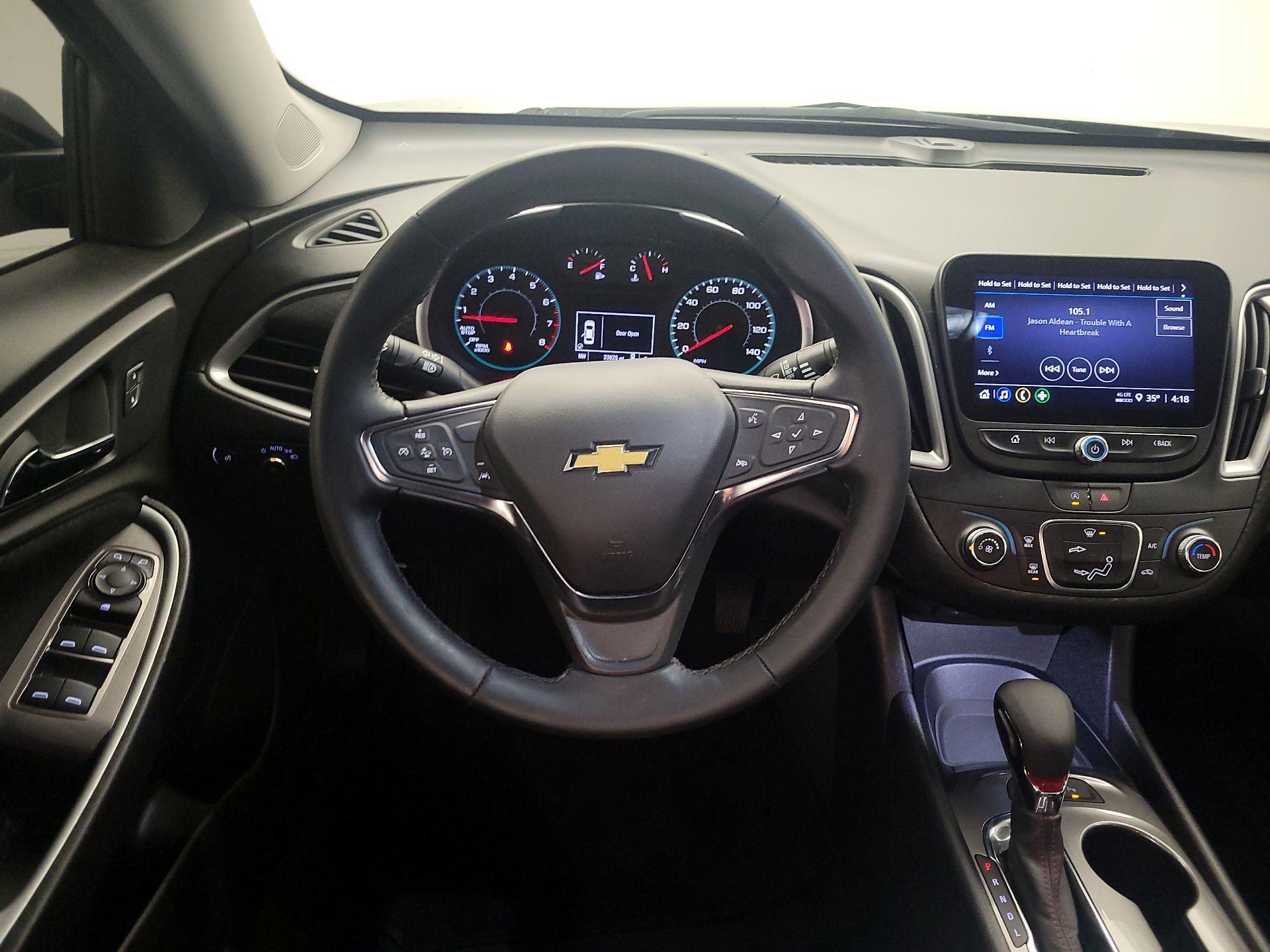 Thumbnail: 2024 Chevrolet Malibu - 10