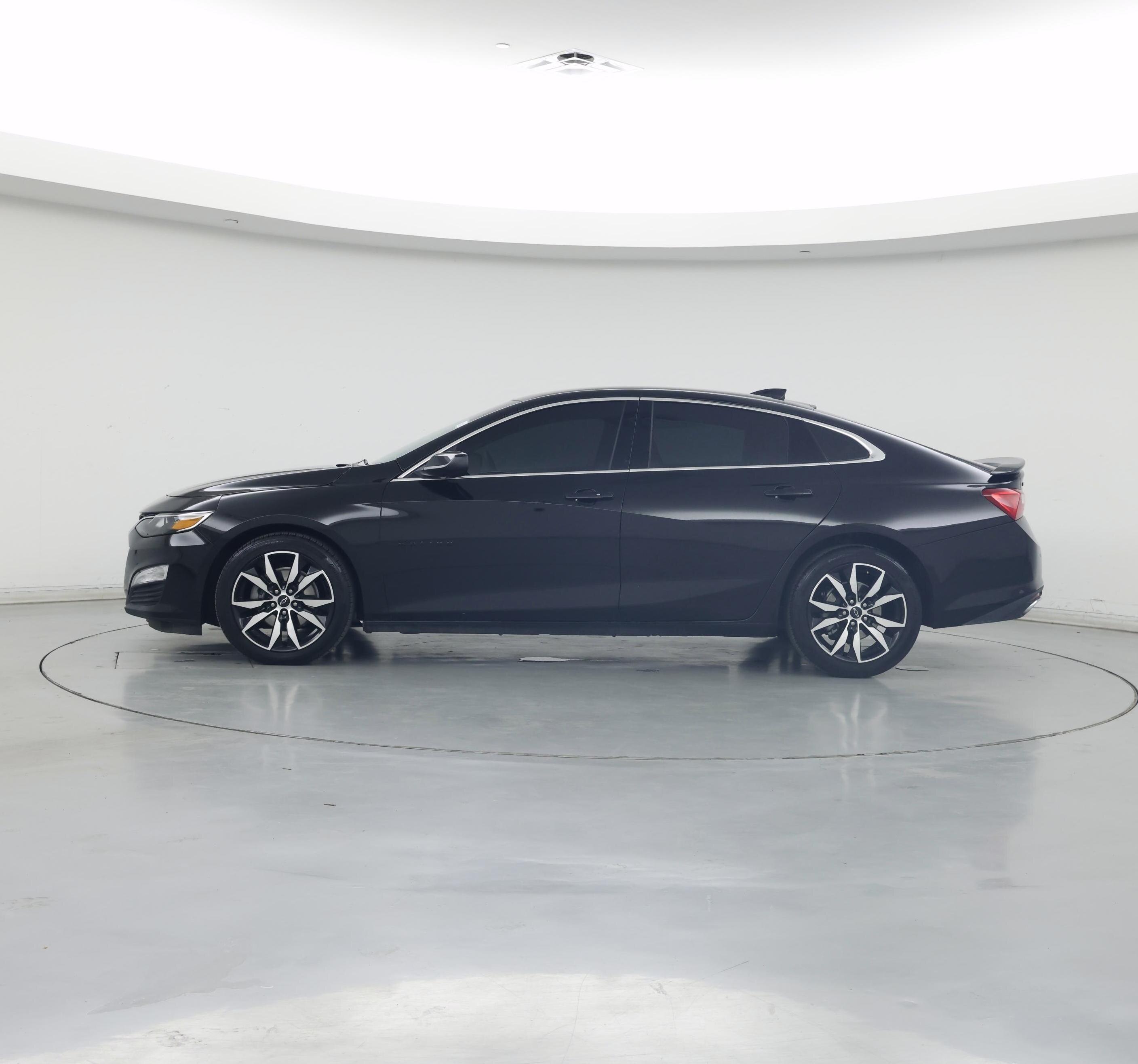 Thumbnail: 2024 Chevrolet Malibu - 3