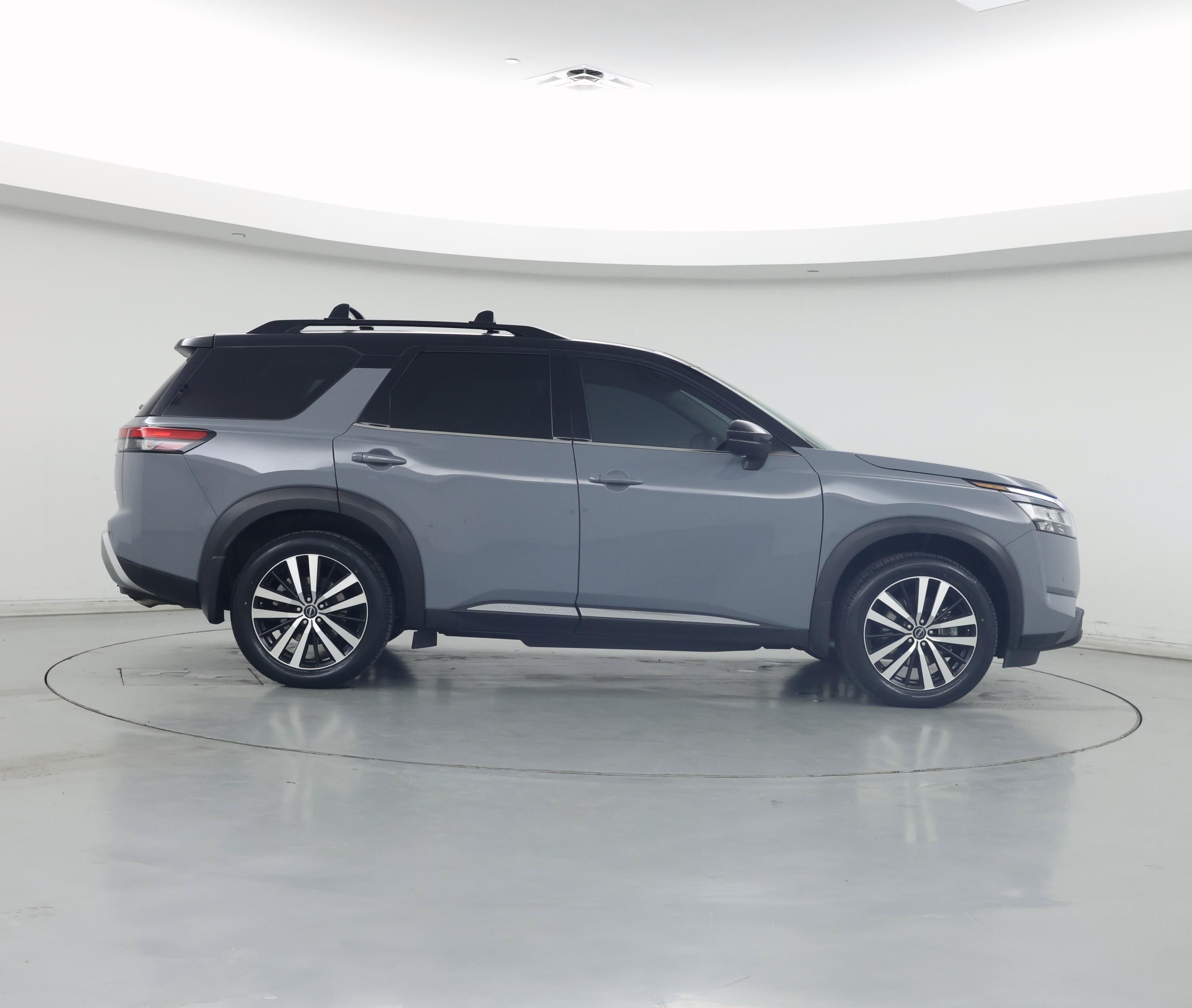 Thumbnail: 2023 Nissan Pathfinder - 7