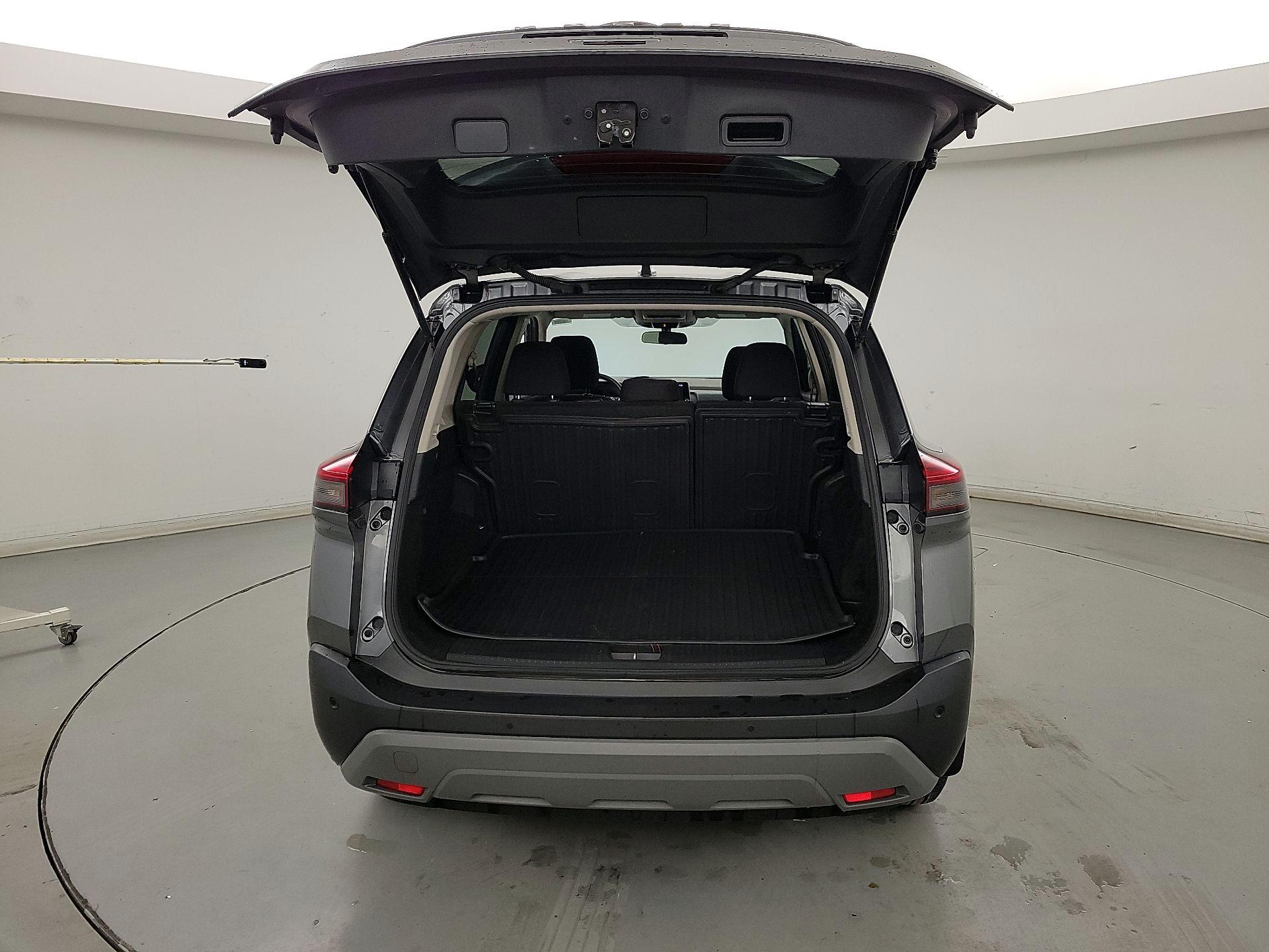 Thumbnail: 2023 Nissan Rogue - 20