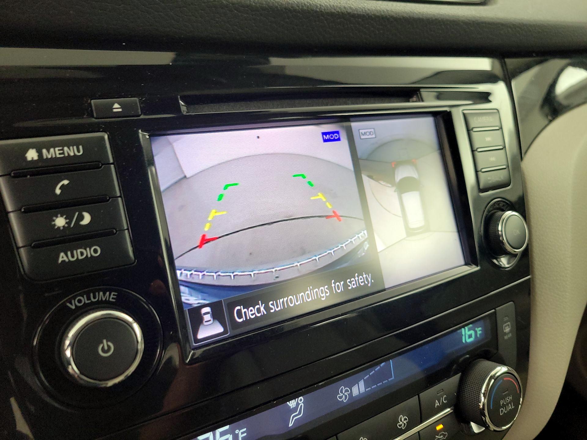 Thumbnail: 2022 Nissan Rogue Sport - 14