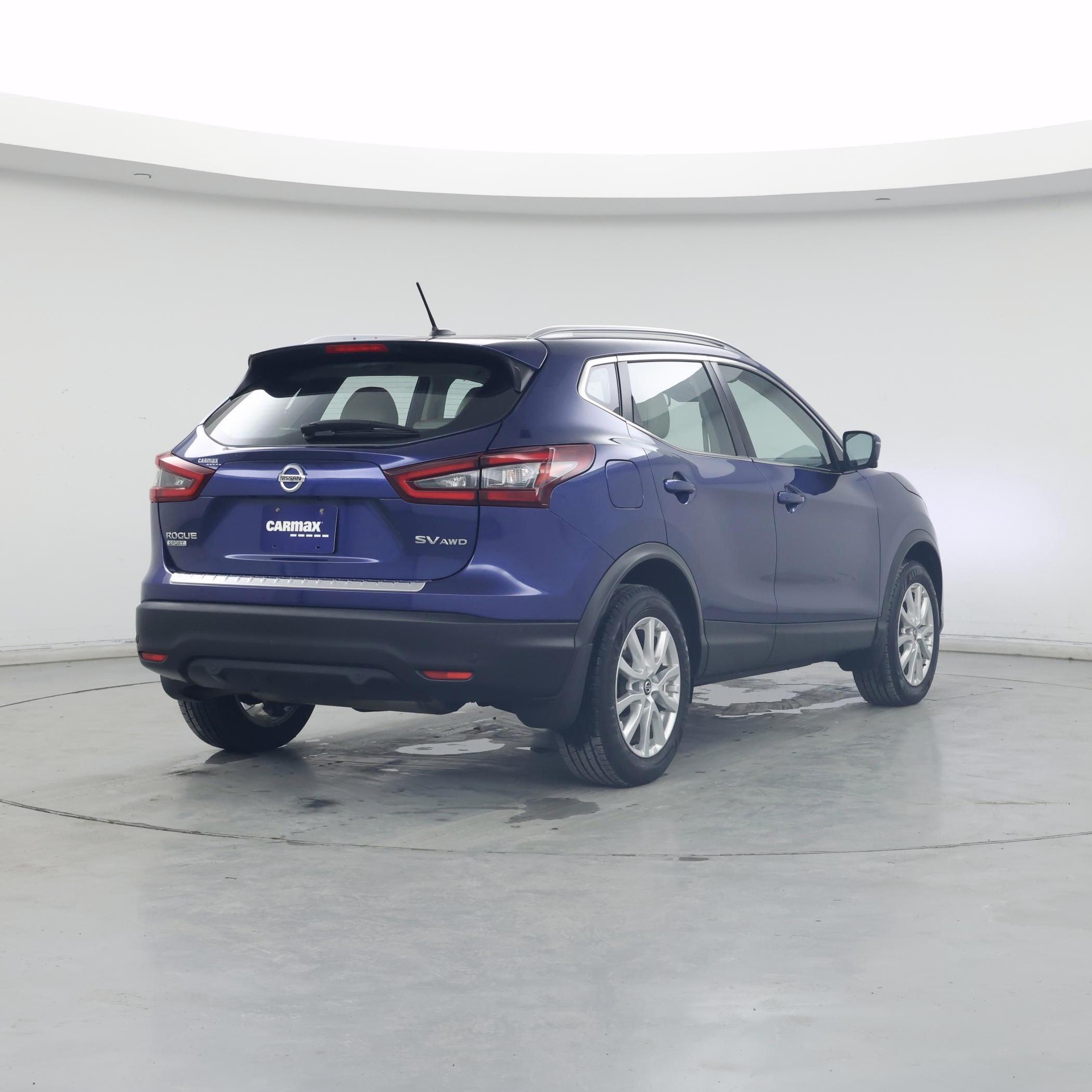 Thumbnail: 2022 Nissan Rogue Sport - 8