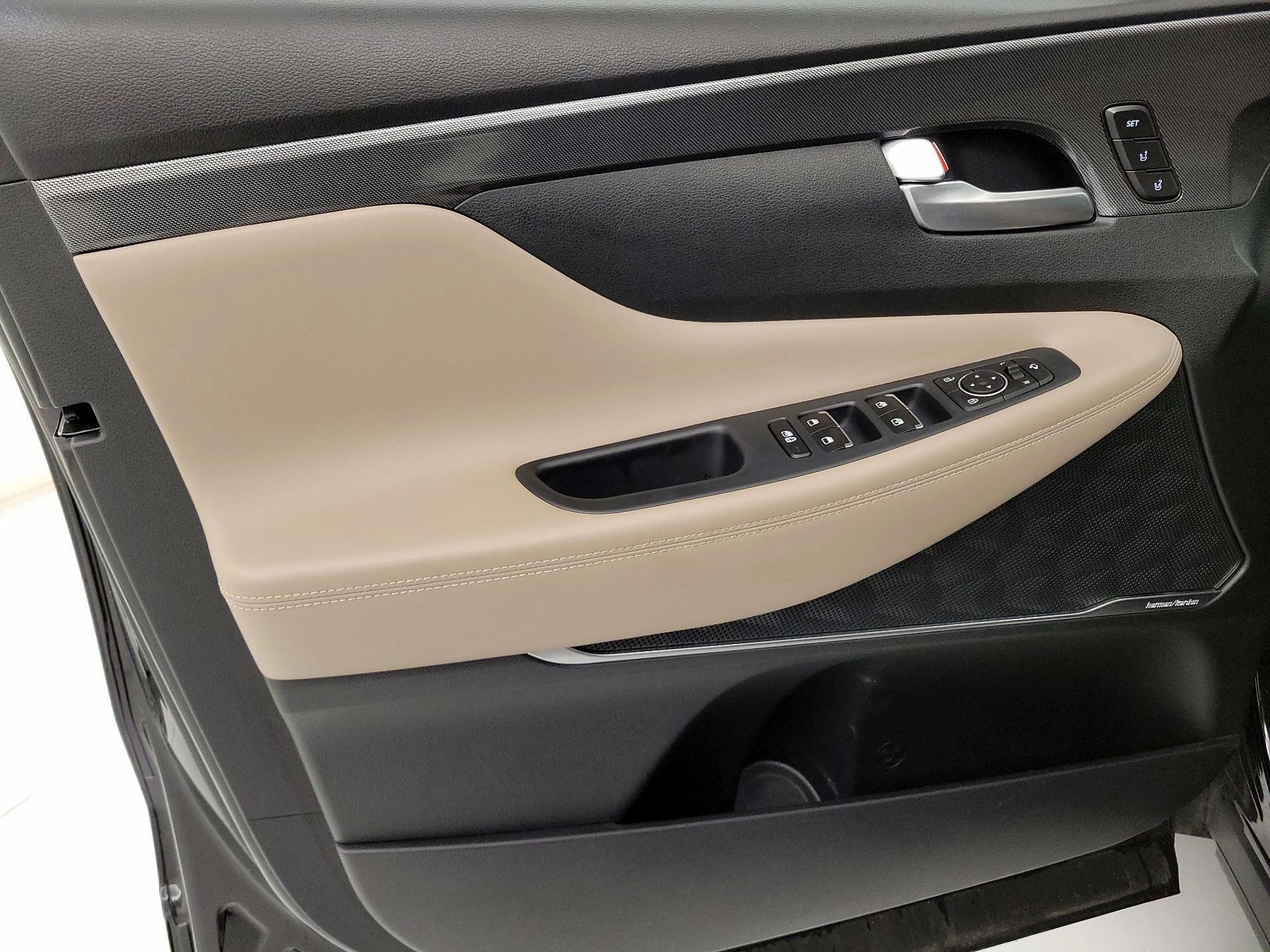 Thumbnail: 2023 Hyundai Santa Fe - 12