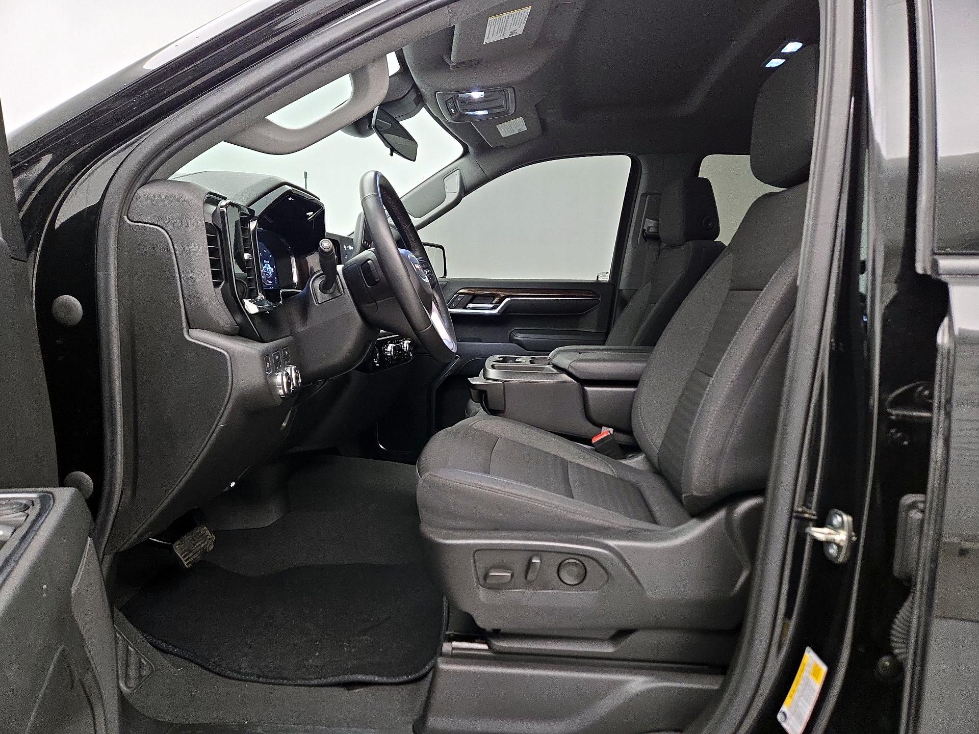 Thumbnail: 2023 GMC Sierra 1500 - 11