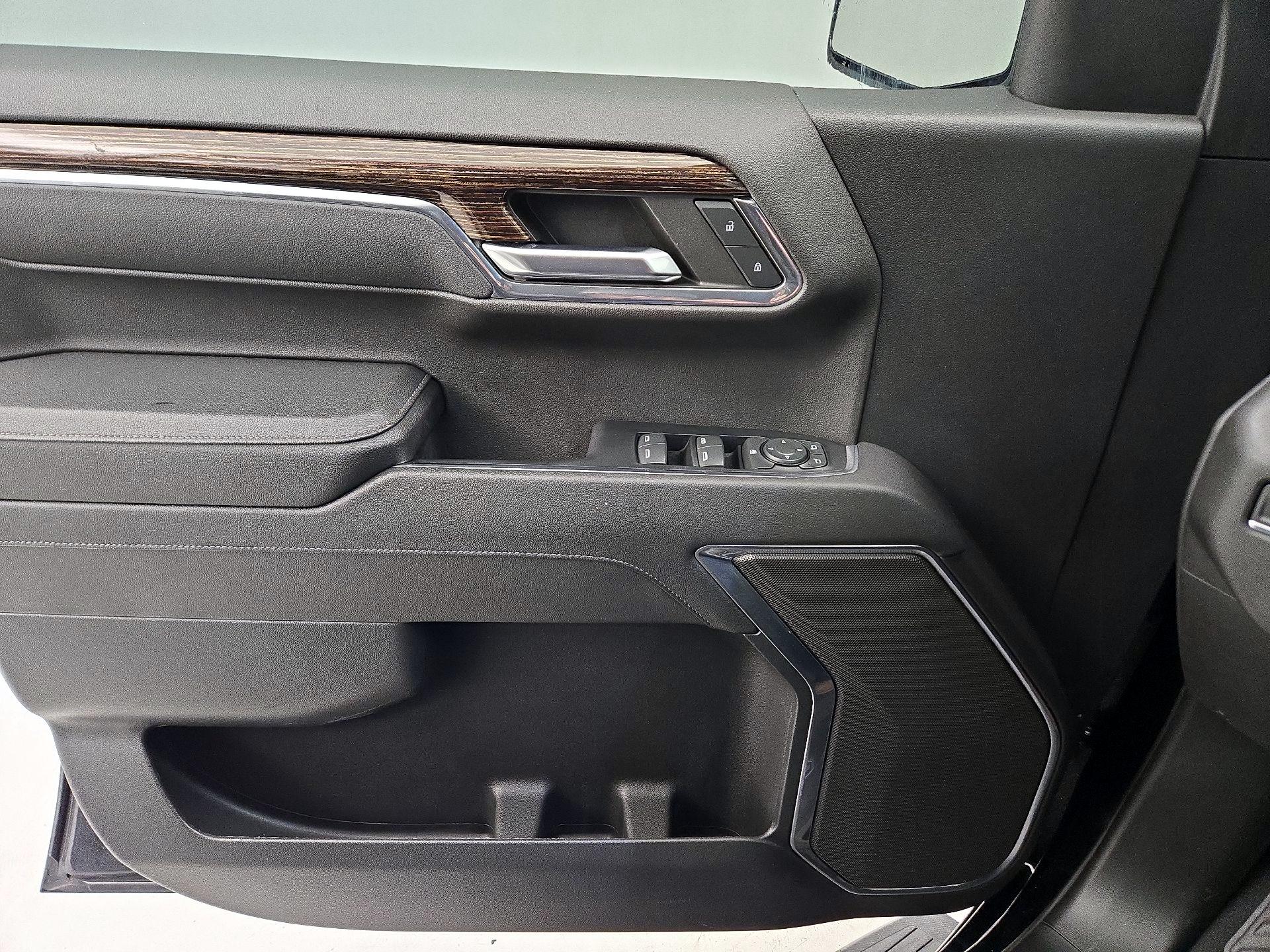 Thumbnail: 2023 GMC Sierra 1500 - 12