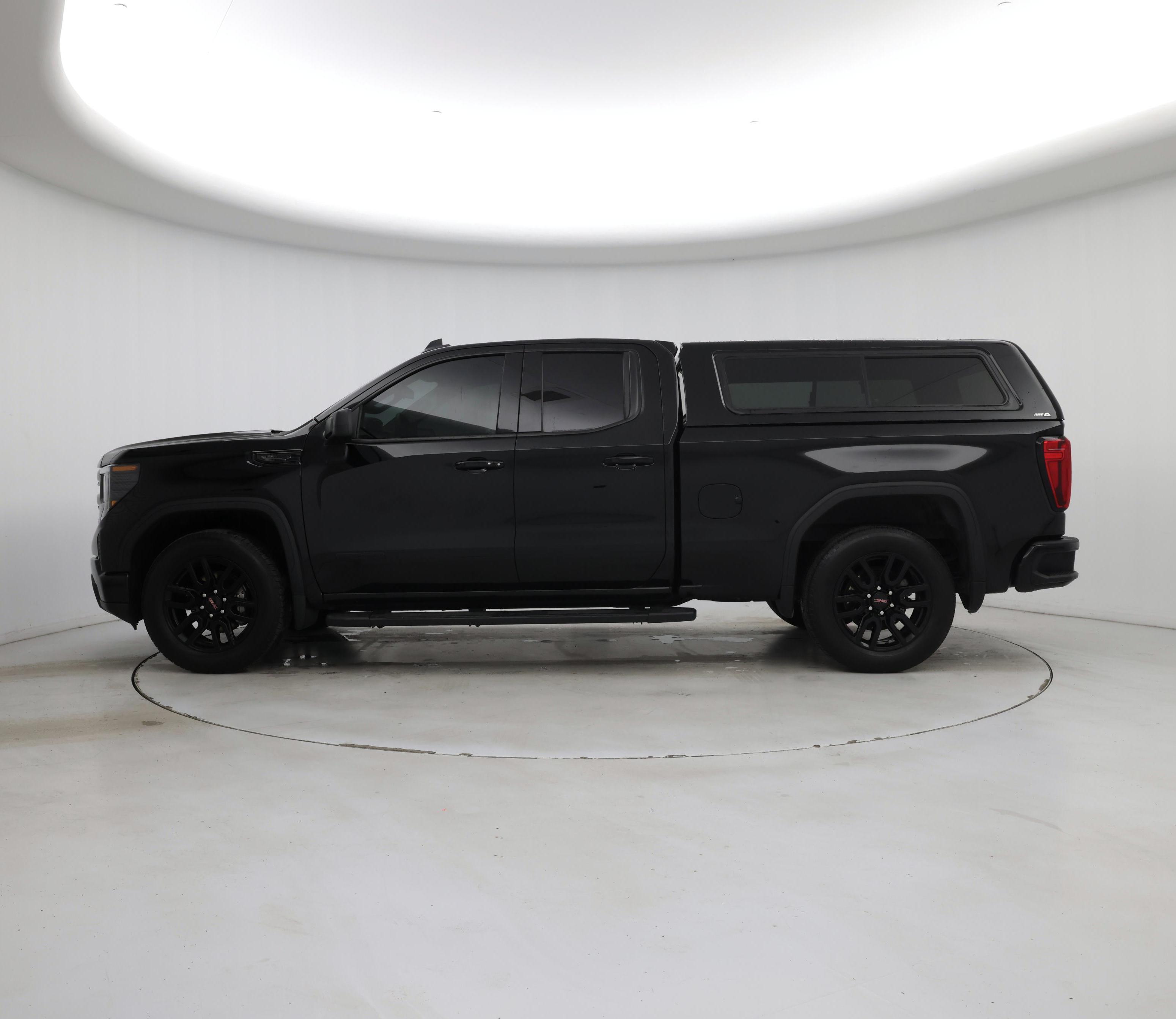 Thumbnail: 2023 GMC Sierra 1500 - 3