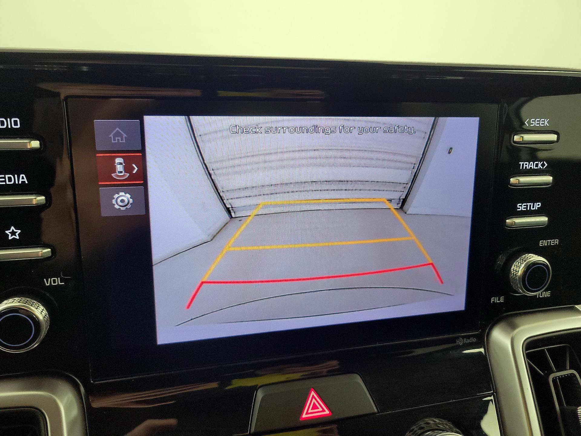 Thumbnail: 2023 Kia Sorento - 14