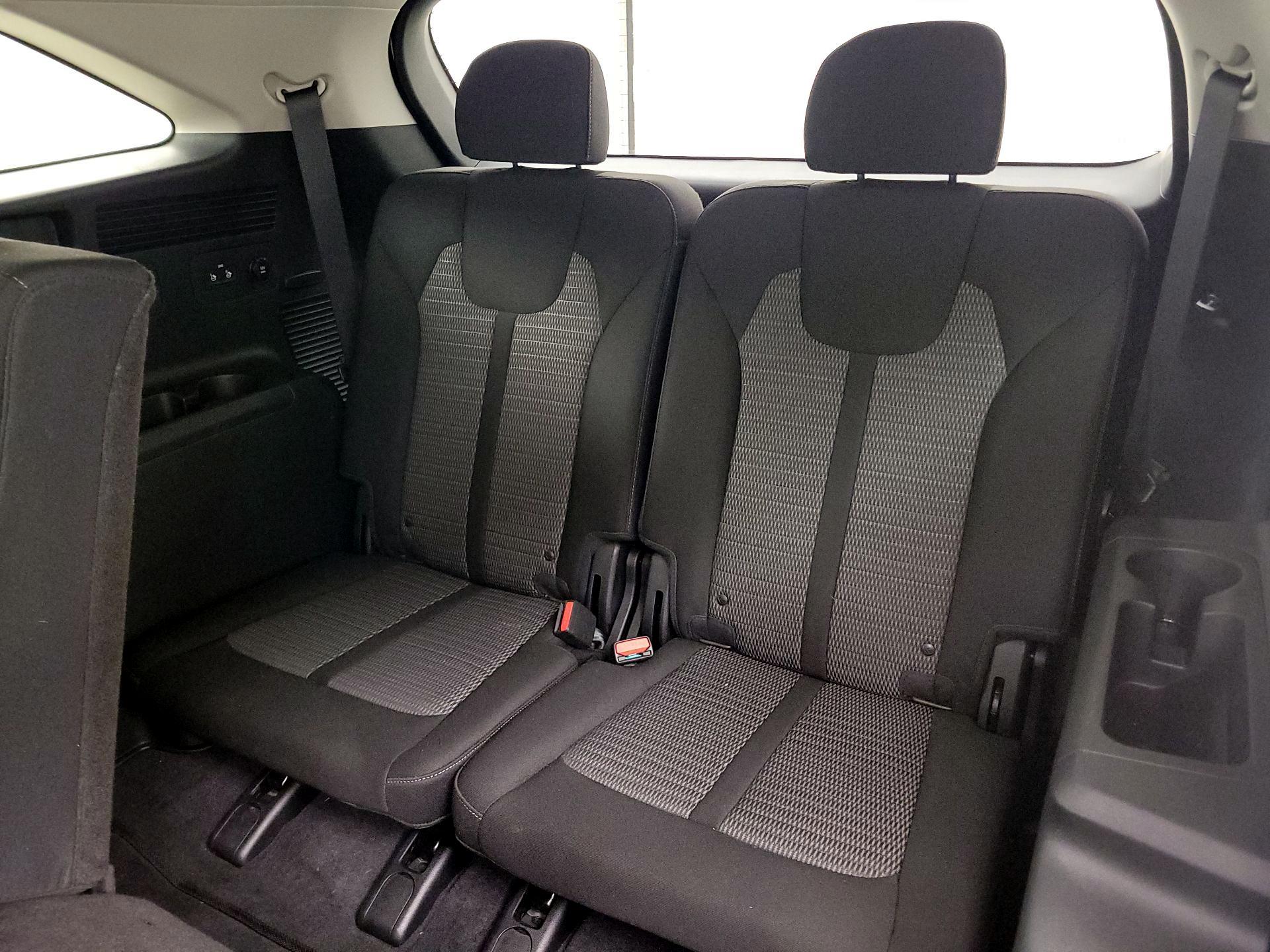 Thumbnail: 2023 Kia Sorento - 20