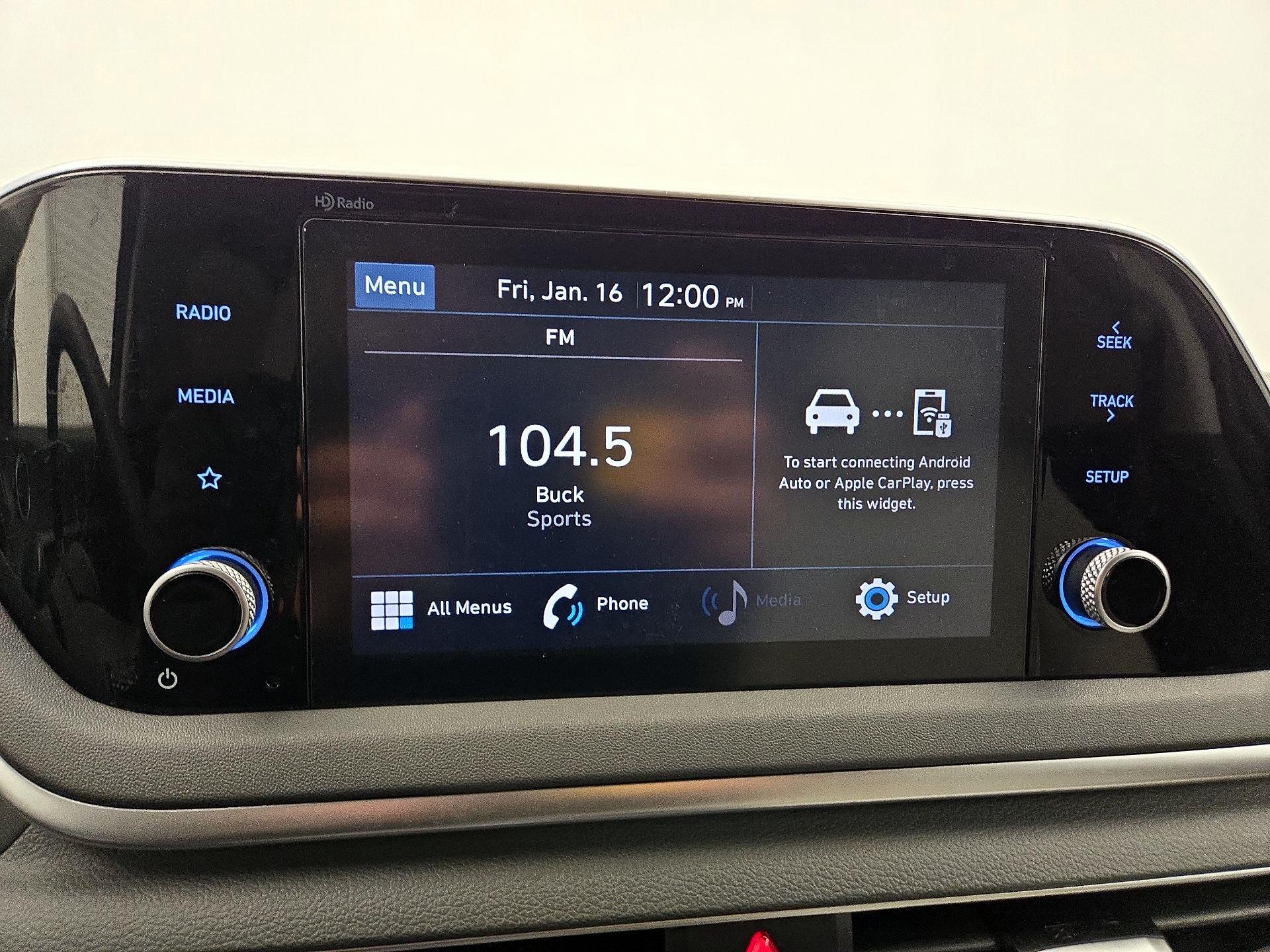 Thumbnail: 2023 Hyundai Sonata - 15