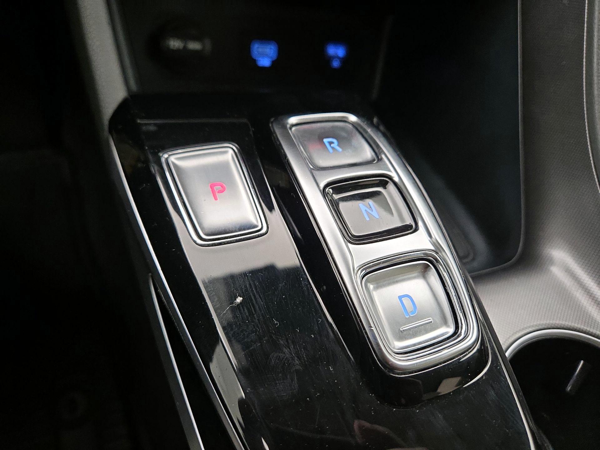 Thumbnail: 2023 Hyundai Sonata - 17